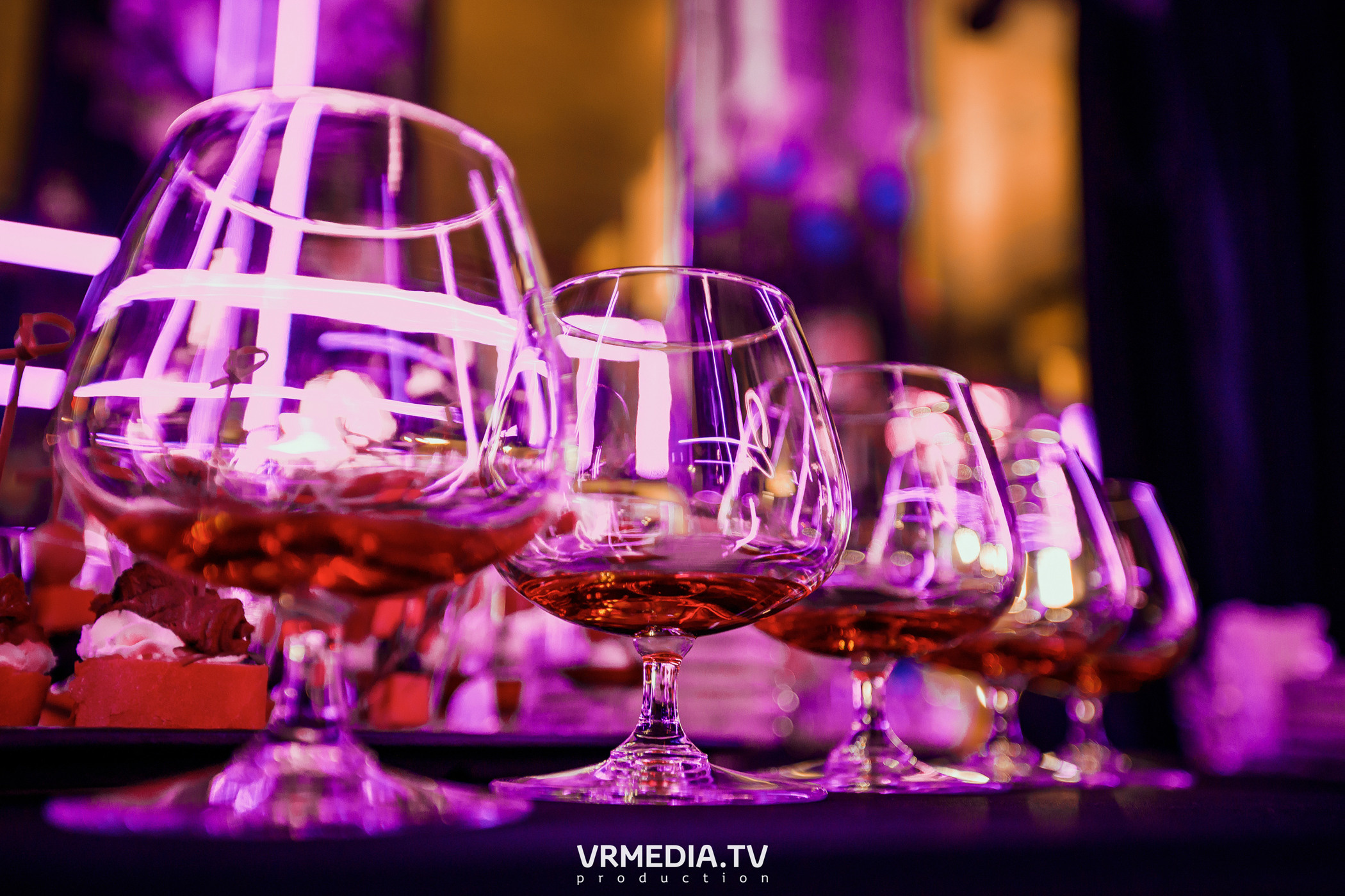 Men's Weekend в караоке «Volna»