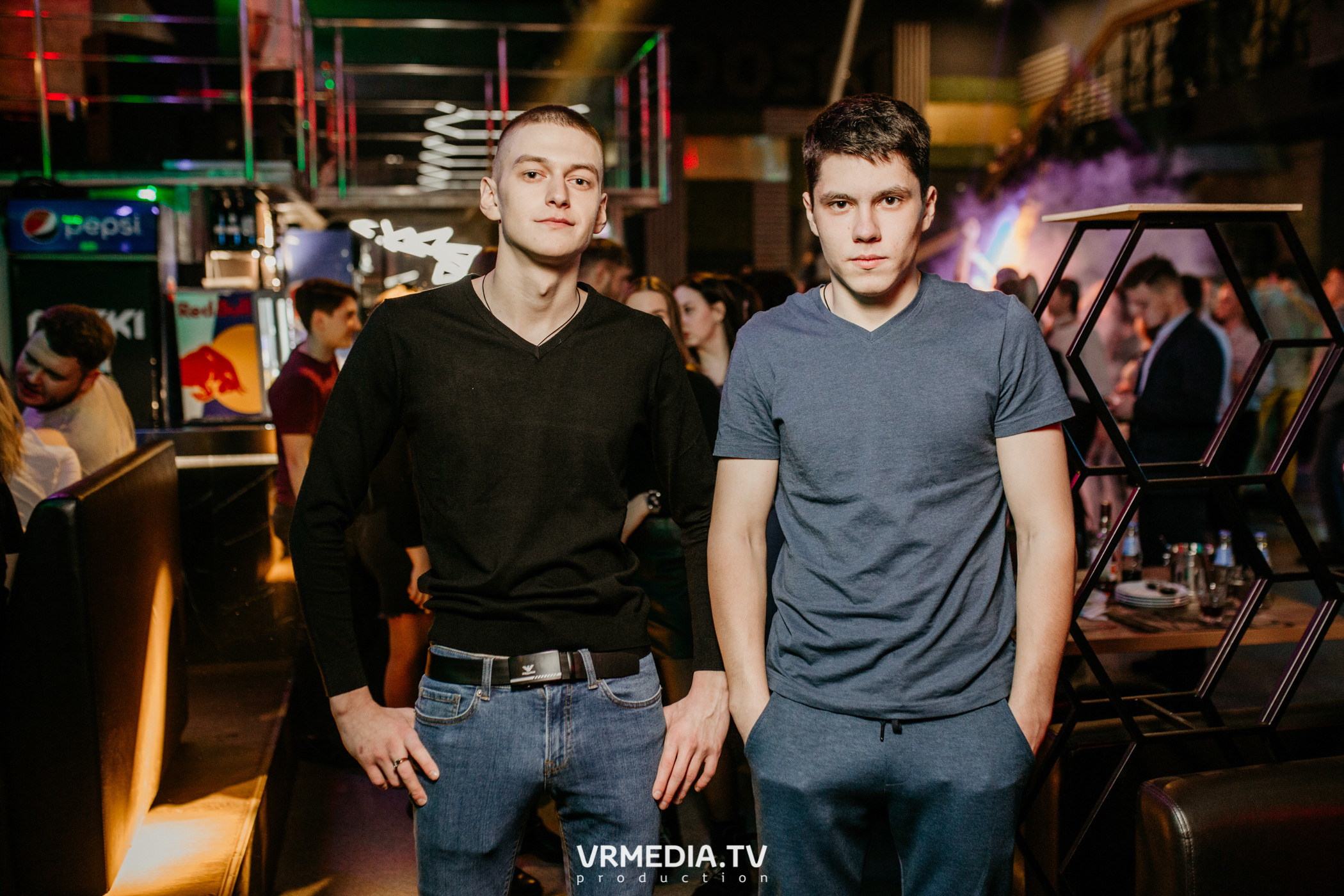 Выходные в баре «DOSKI»