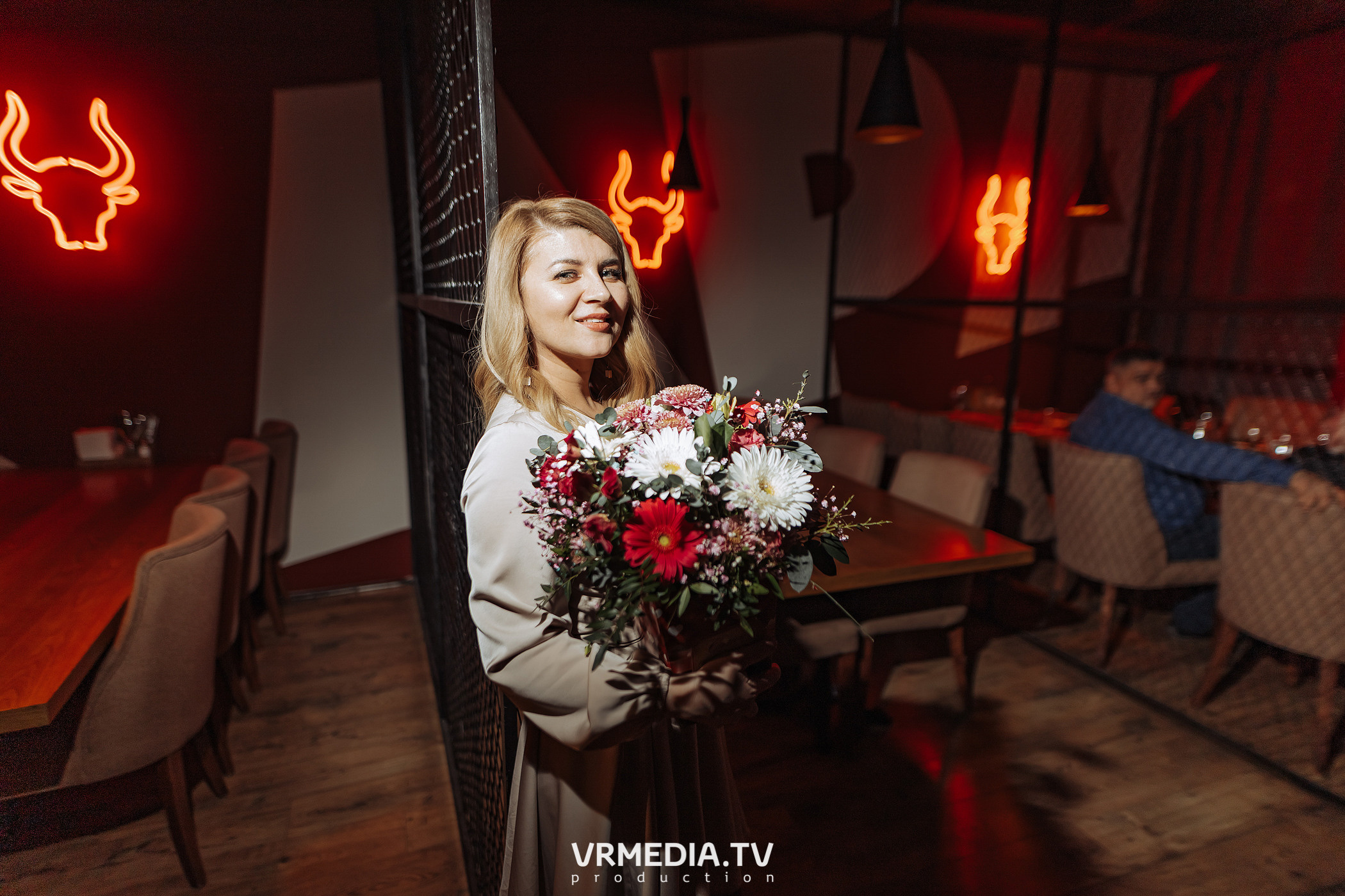 Алые Паруса в гриль-баре «Жара»