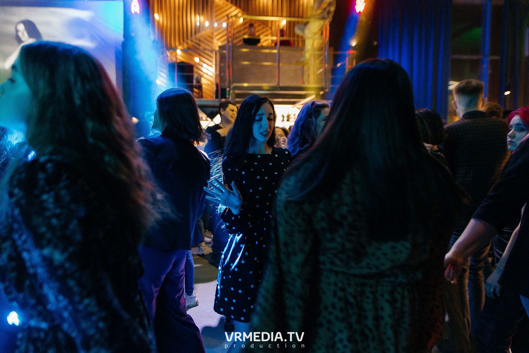 Выходные в баре «DOSKI»