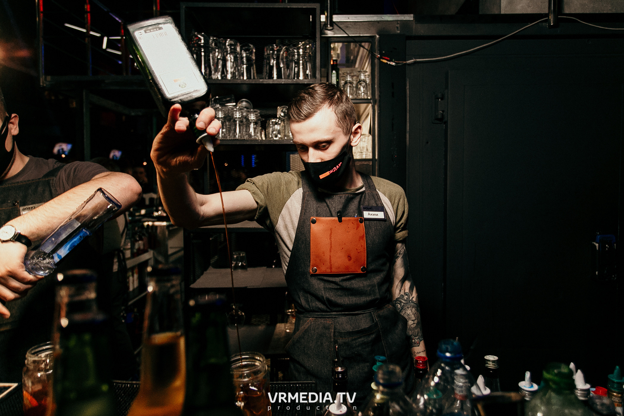 Выходные в баре «DOSKI»