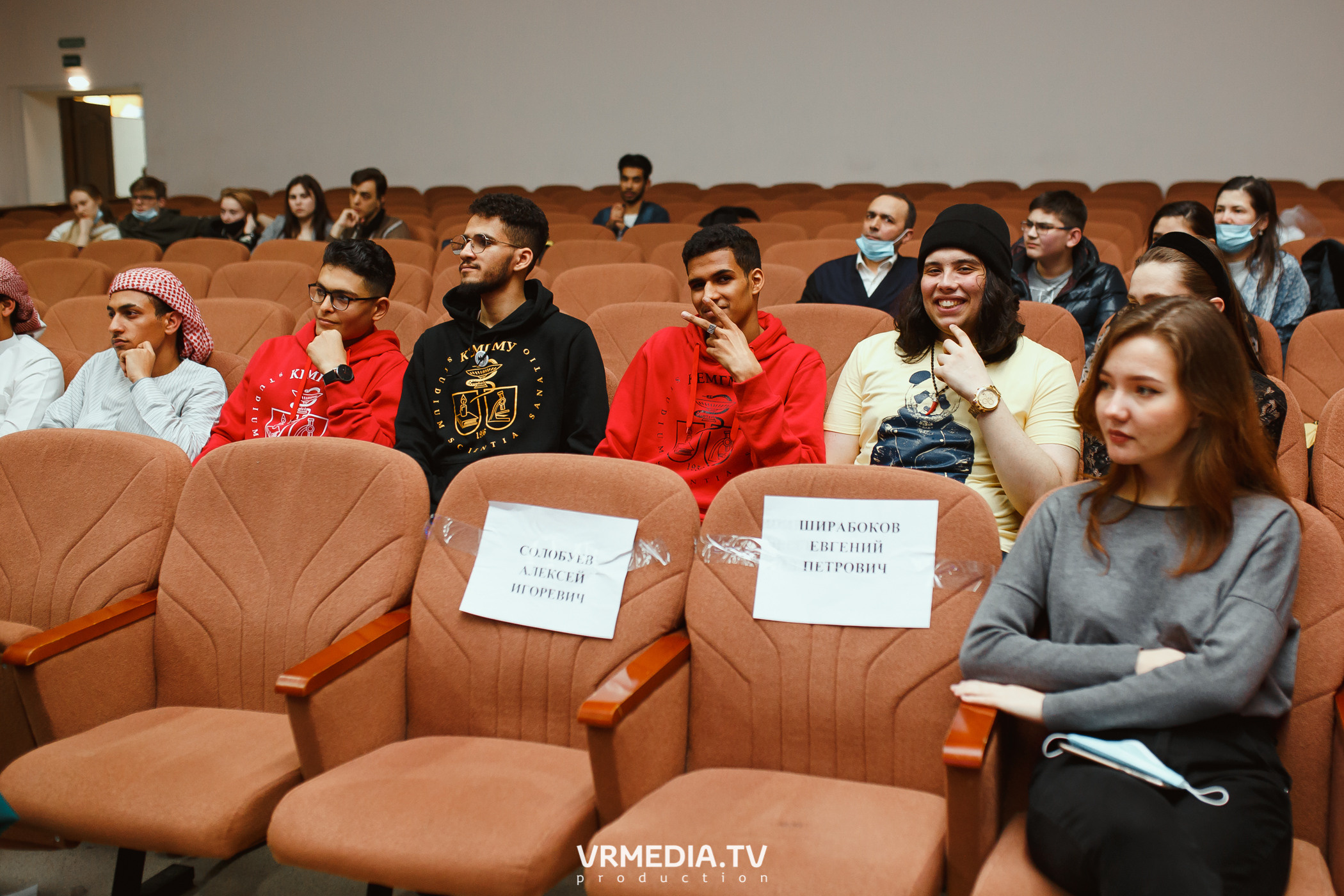 Студенческая весна в КемГМУ. Стомфак, Фармфак, и иностранные студенты