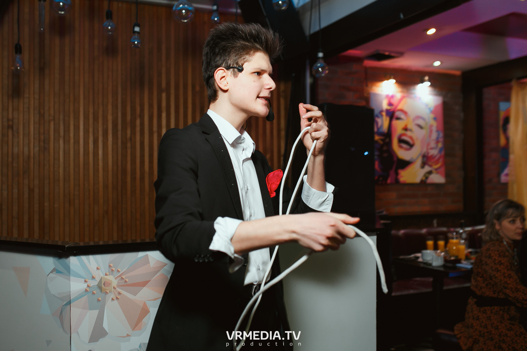 Международный женский день в караоке-баре «Четыре стихии»