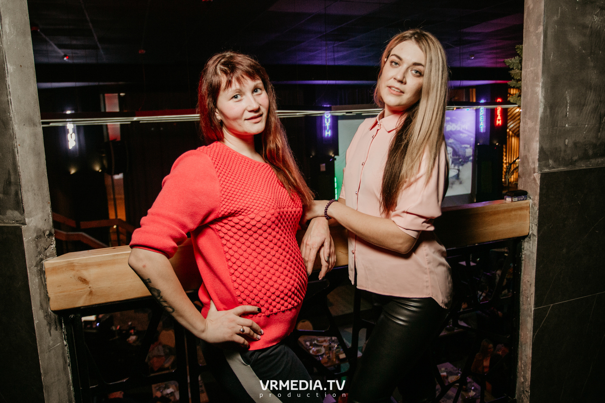 Выходные в баре «DOSKI»