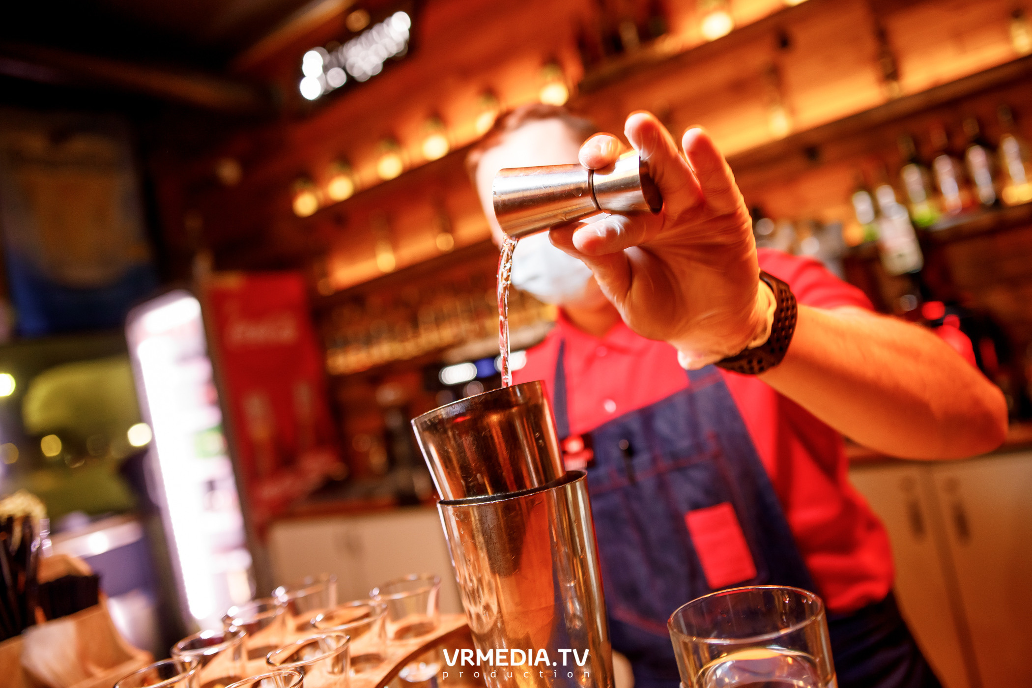 Алые Паруса в гриль-баре «Жара»