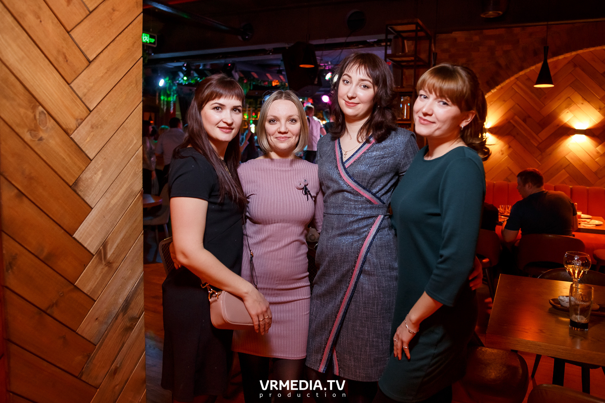 #ЖаркийЖенскийДень в гриль-баре «Жара»