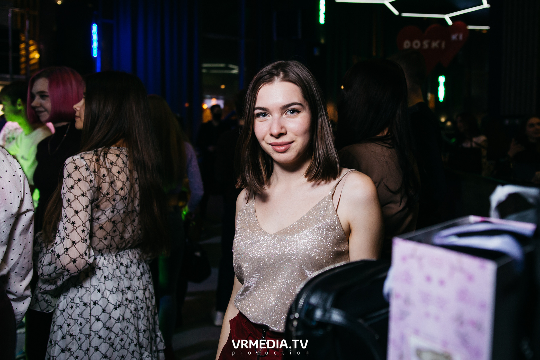 Выходные в баре «DOSKI»