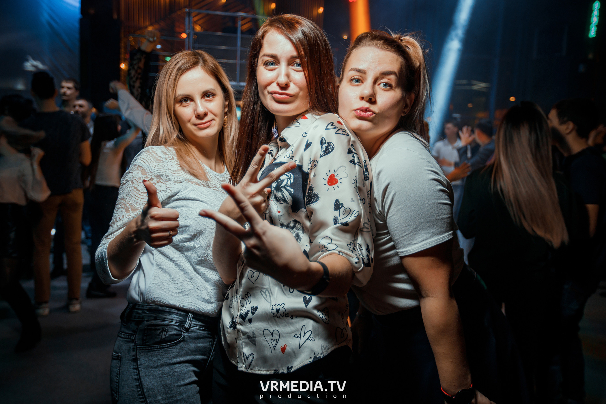 Выходные в баре «DOSKI»