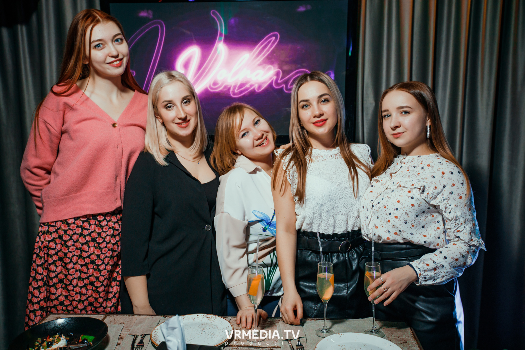 Men's Weekend в караоке «Volna»
