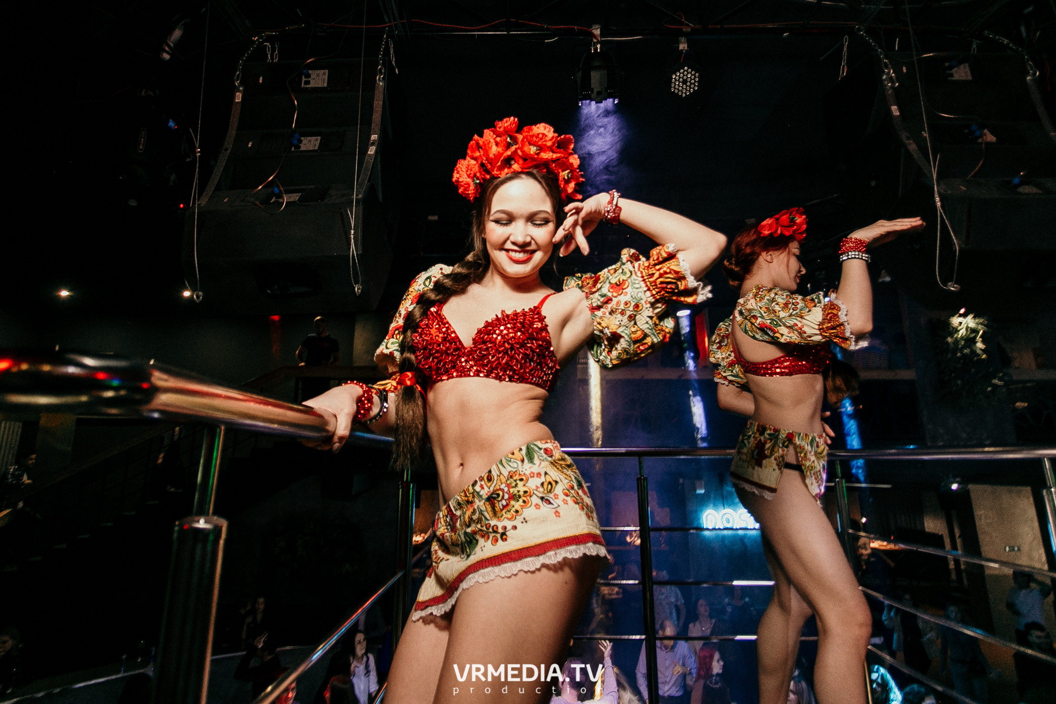 Выходные в баре «DOSKI»