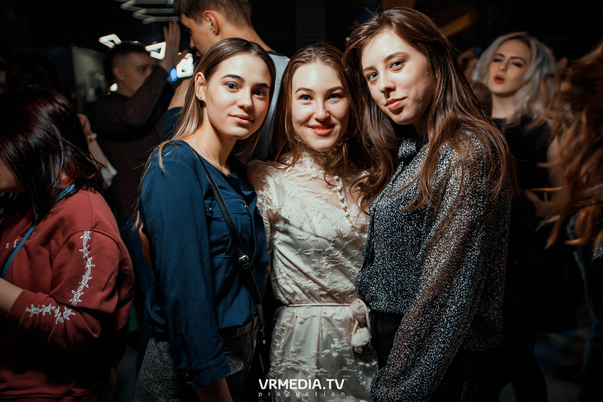 Выходные в баре «DOSKI»