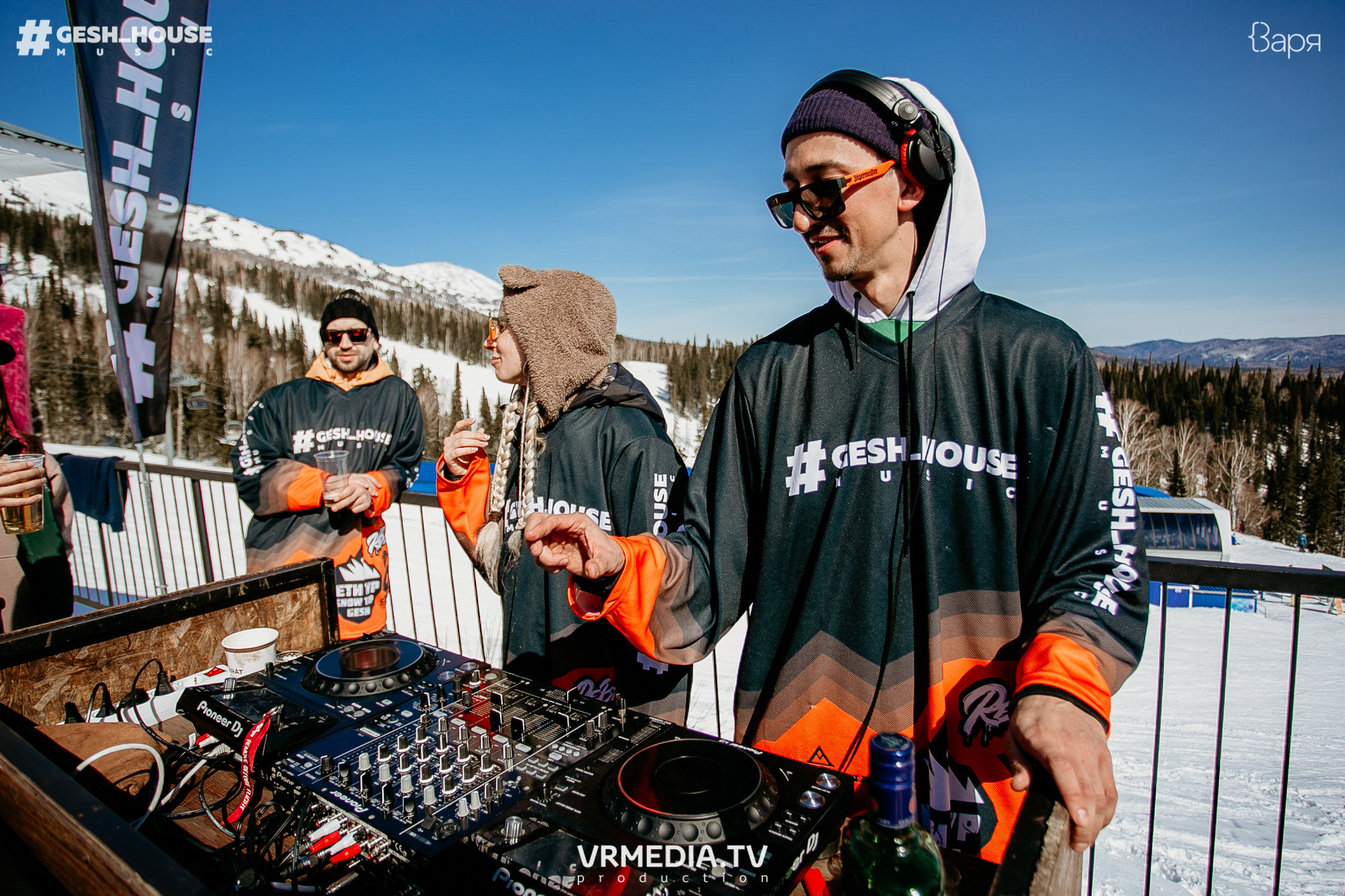 GESH HOUSE MUSIC в ВАРЯ бар