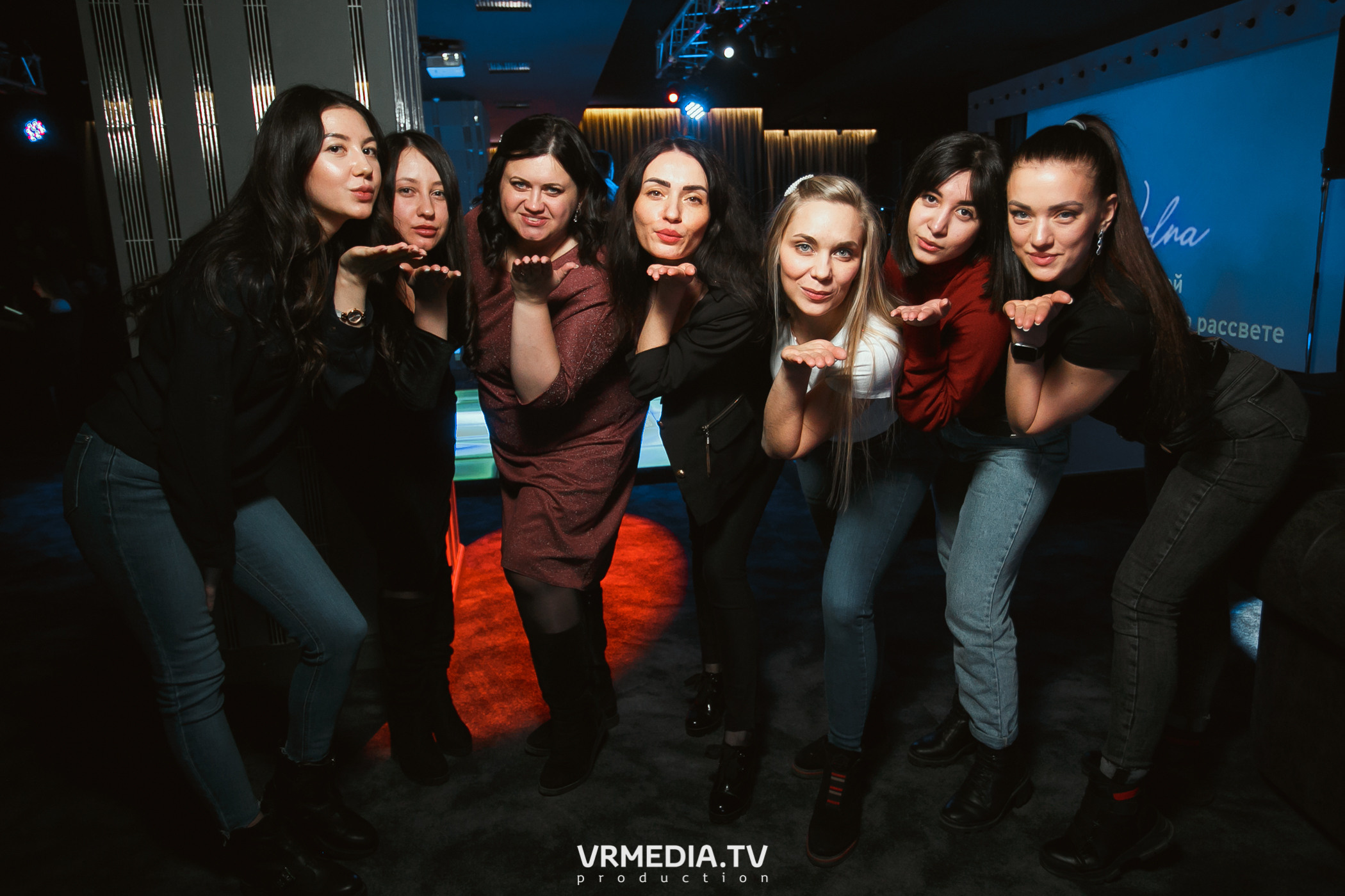 Women’s weekend в караоке «Volna»
