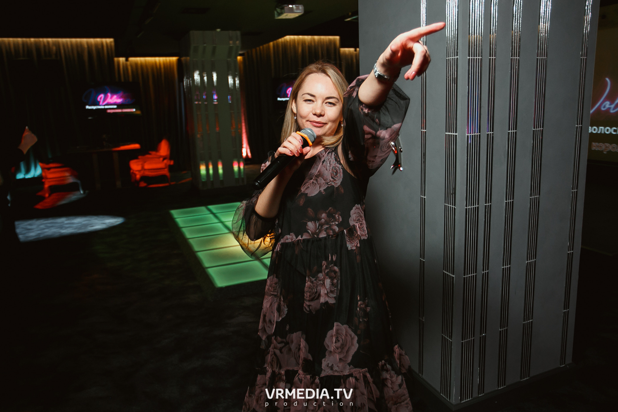 Women’s weekend в караоке «Volna»