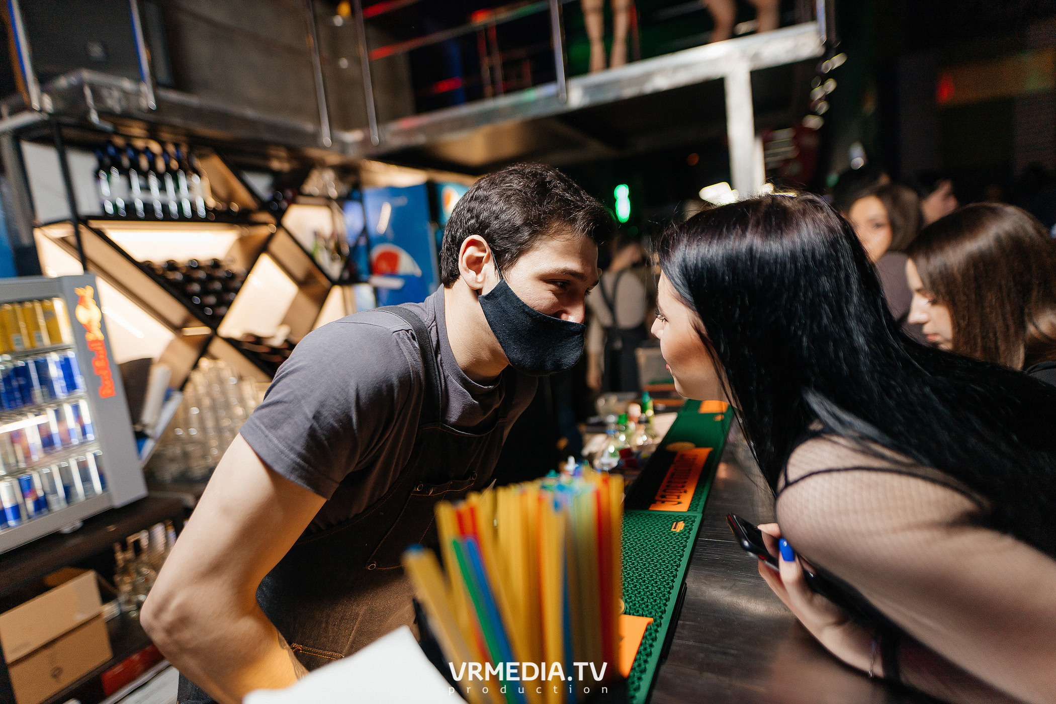 Выходные в баре «DOSKI»