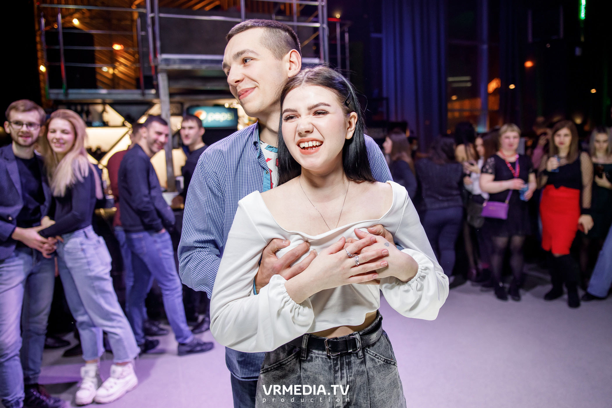 Выходные в баре «DOSKI»