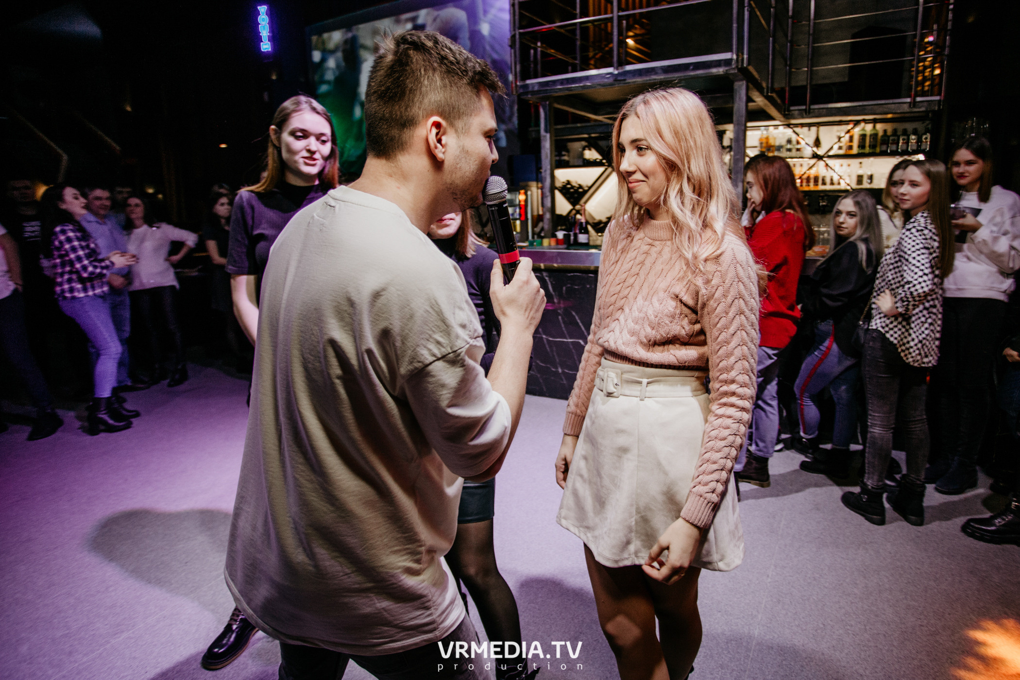 Выходные в баре «DOSKI»