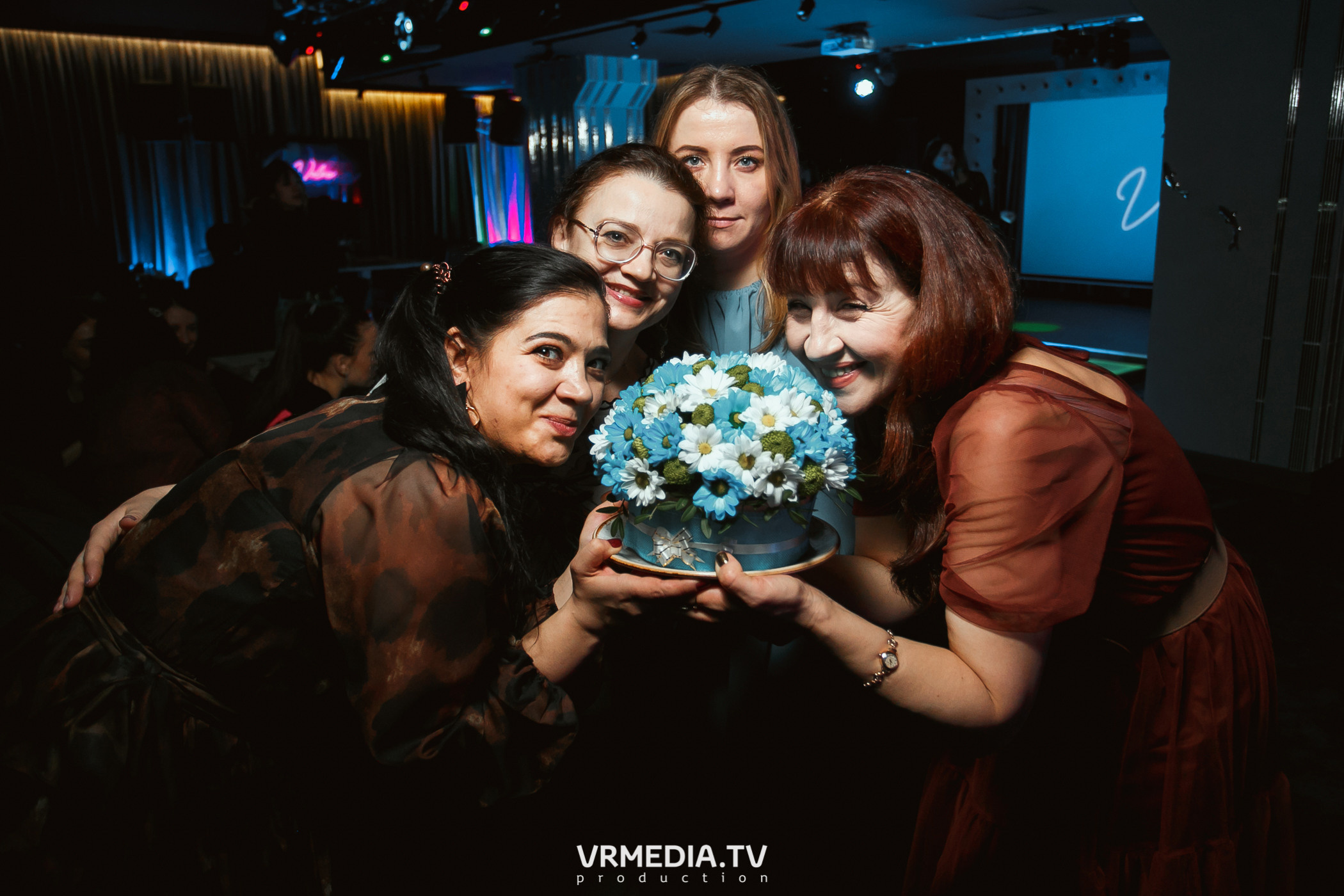Women’s weekend в караоке «Volna»