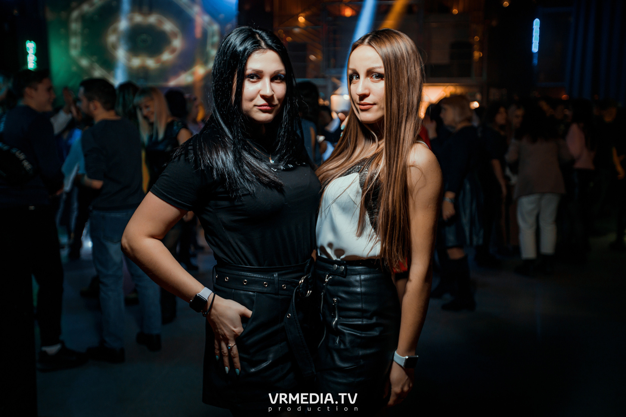 Выходные в баре «DOSKI»