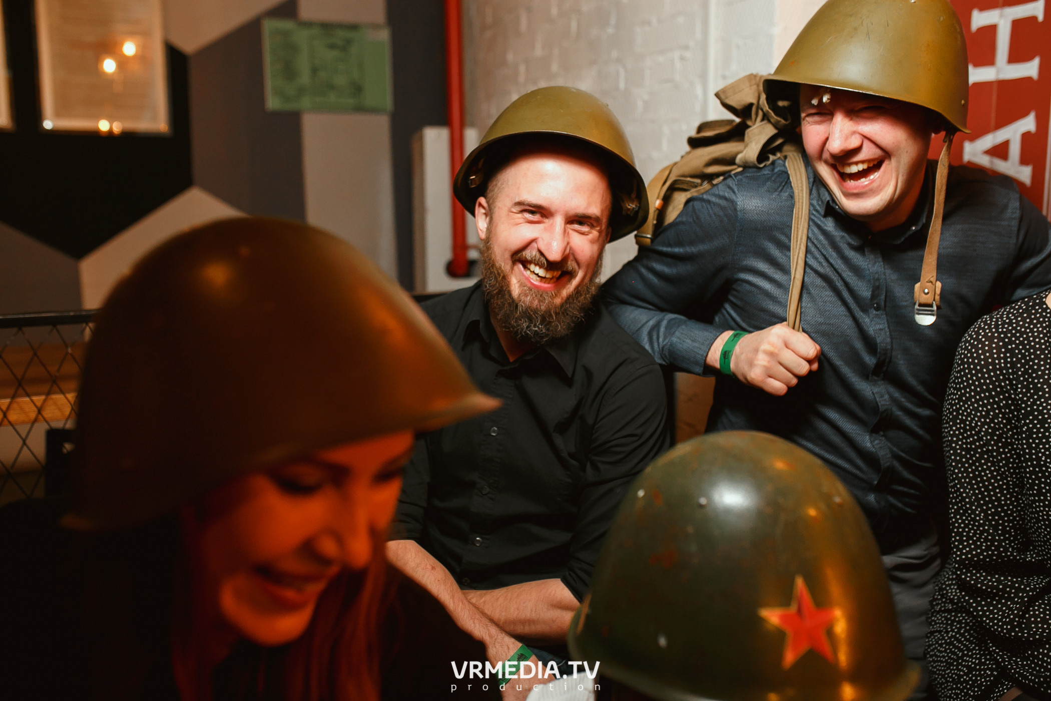 Крупным Планом в гриль-баре «Жара»