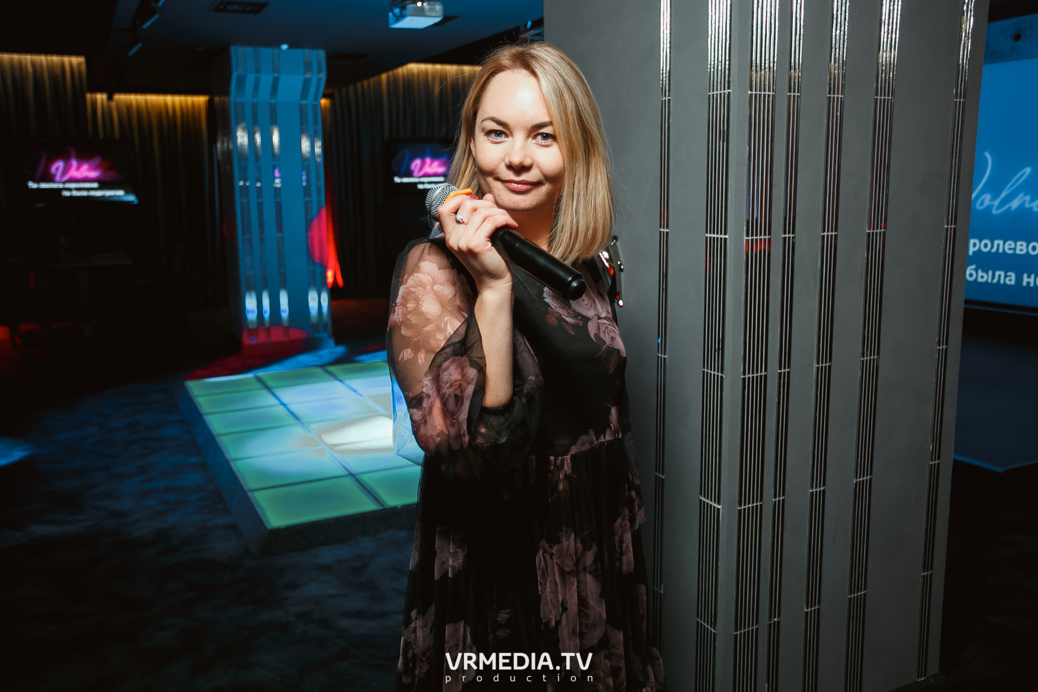 Women’s weekend в караоке «Volna»