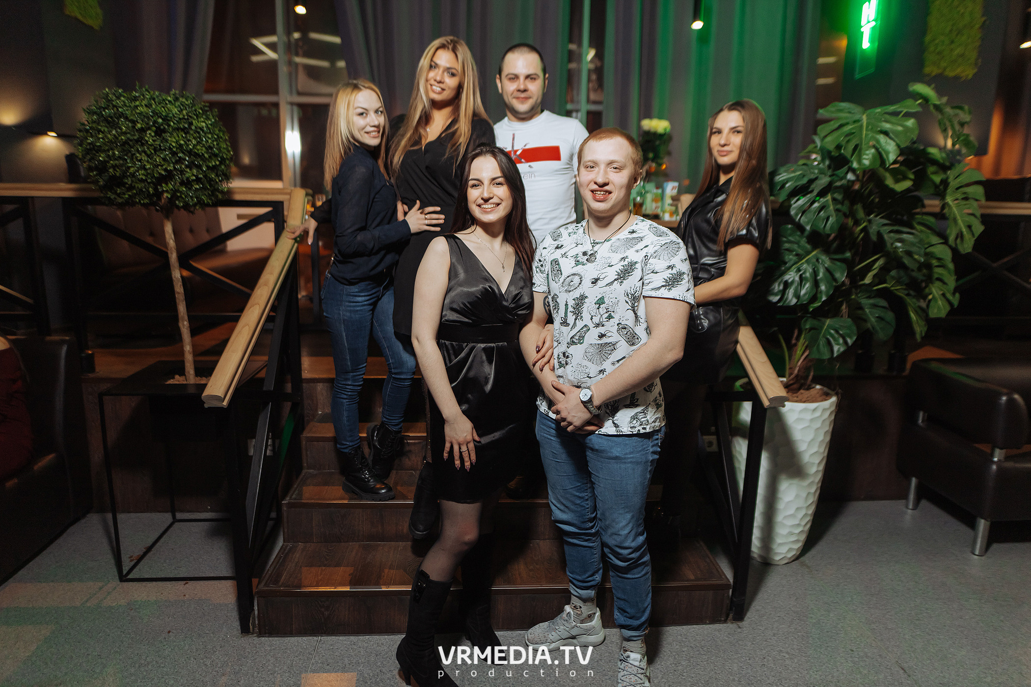 Выходные в баре «DOSKI»