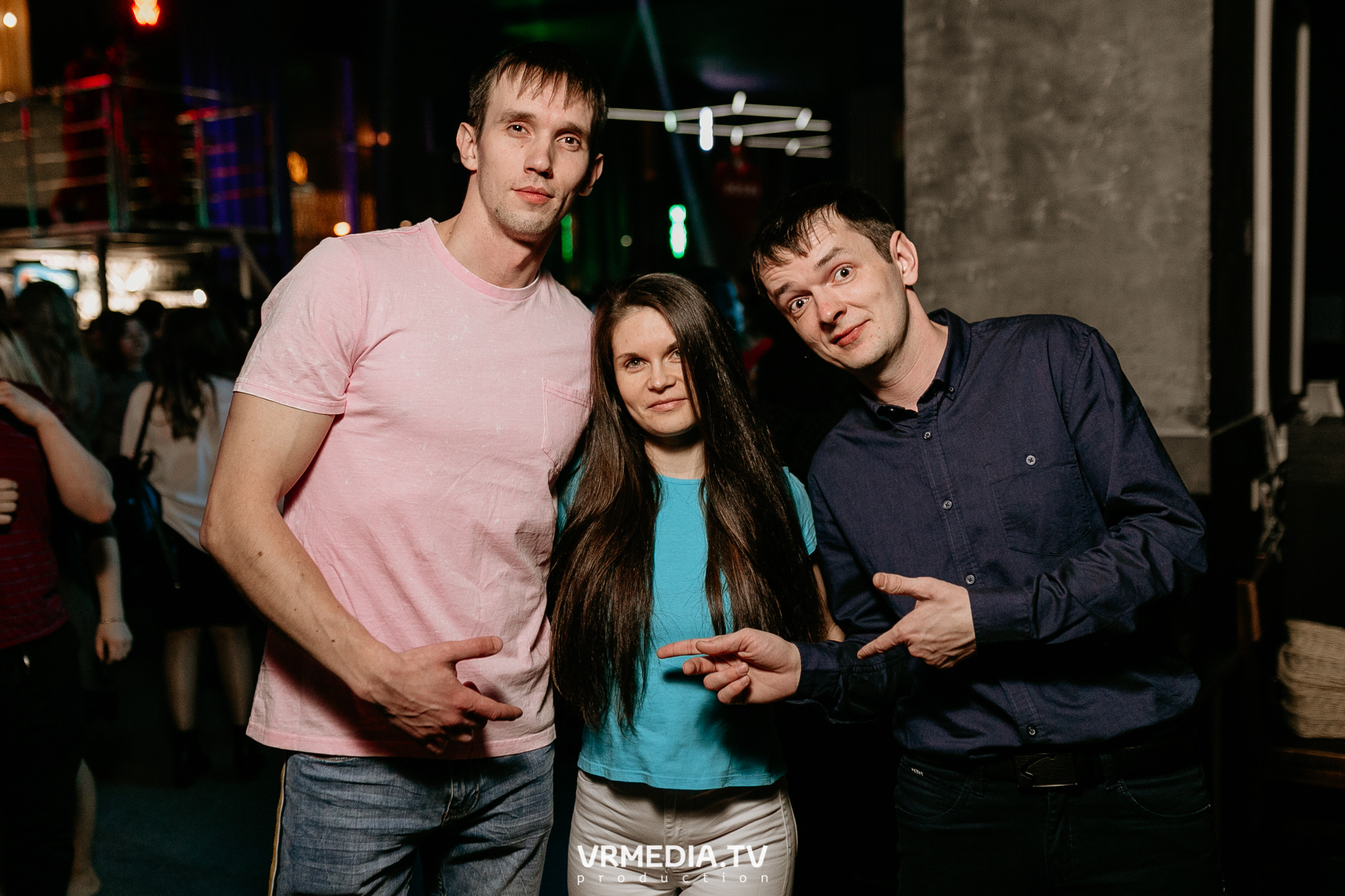 Выходные в баре «DOSKI»