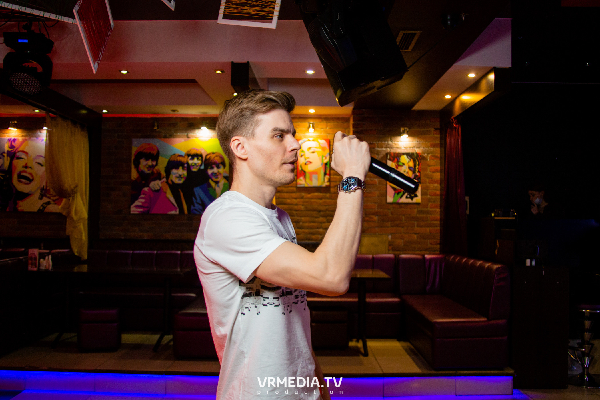 #СтихийноеКараоке в караоке-баре «Четыре стихии»