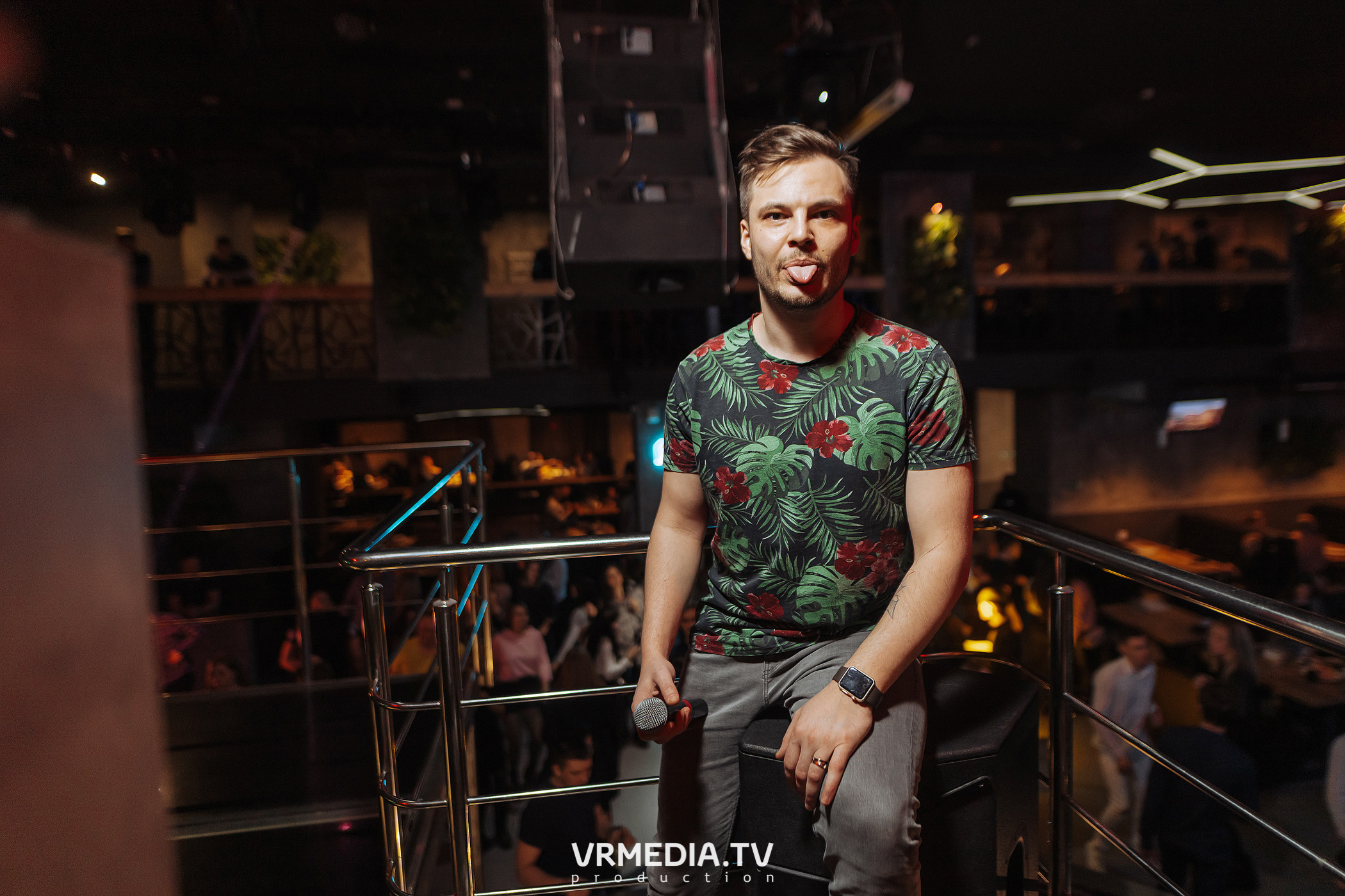 Выходные в баре «DOSKI»