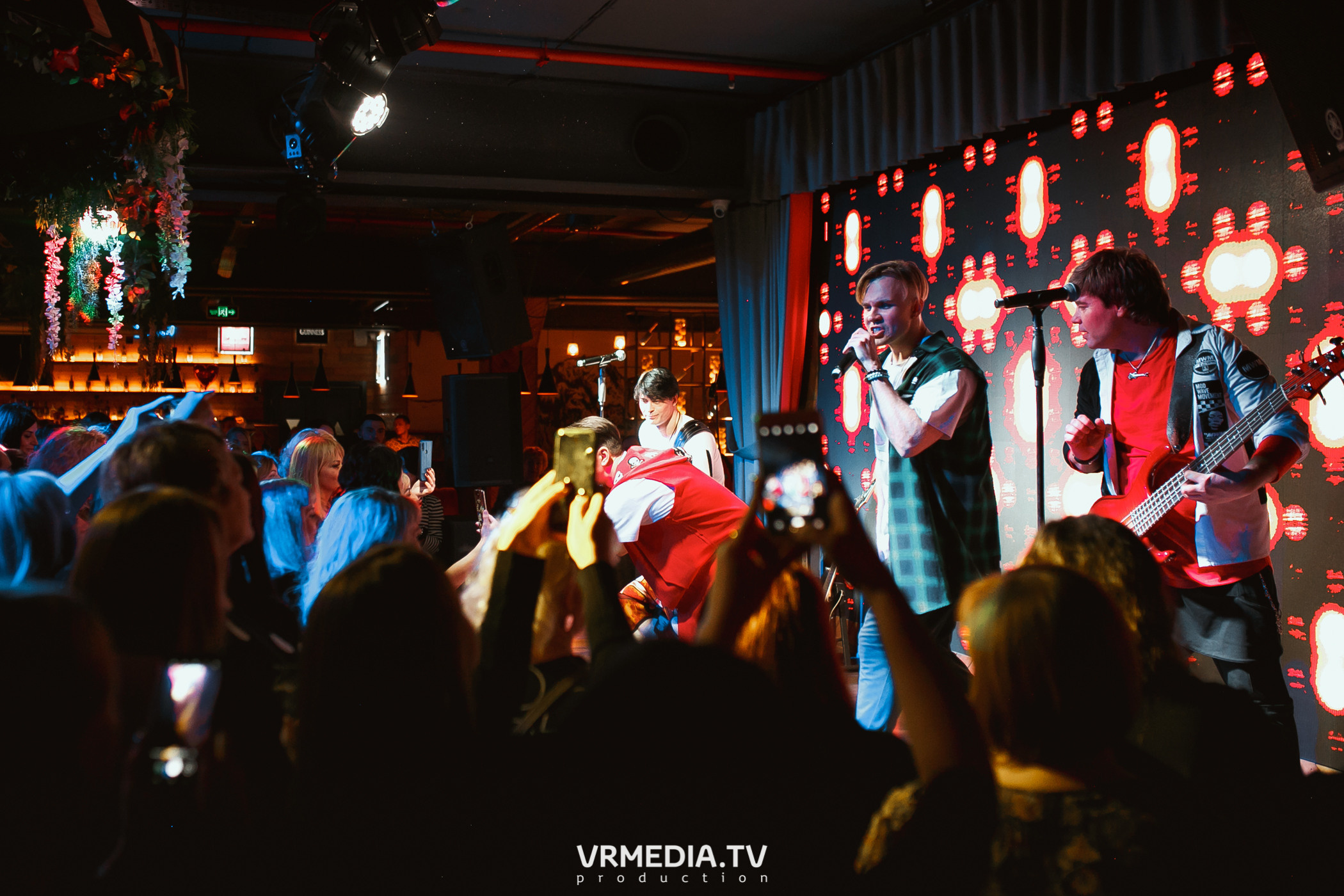 Группа «На-На» в гриль-баре «Жара»