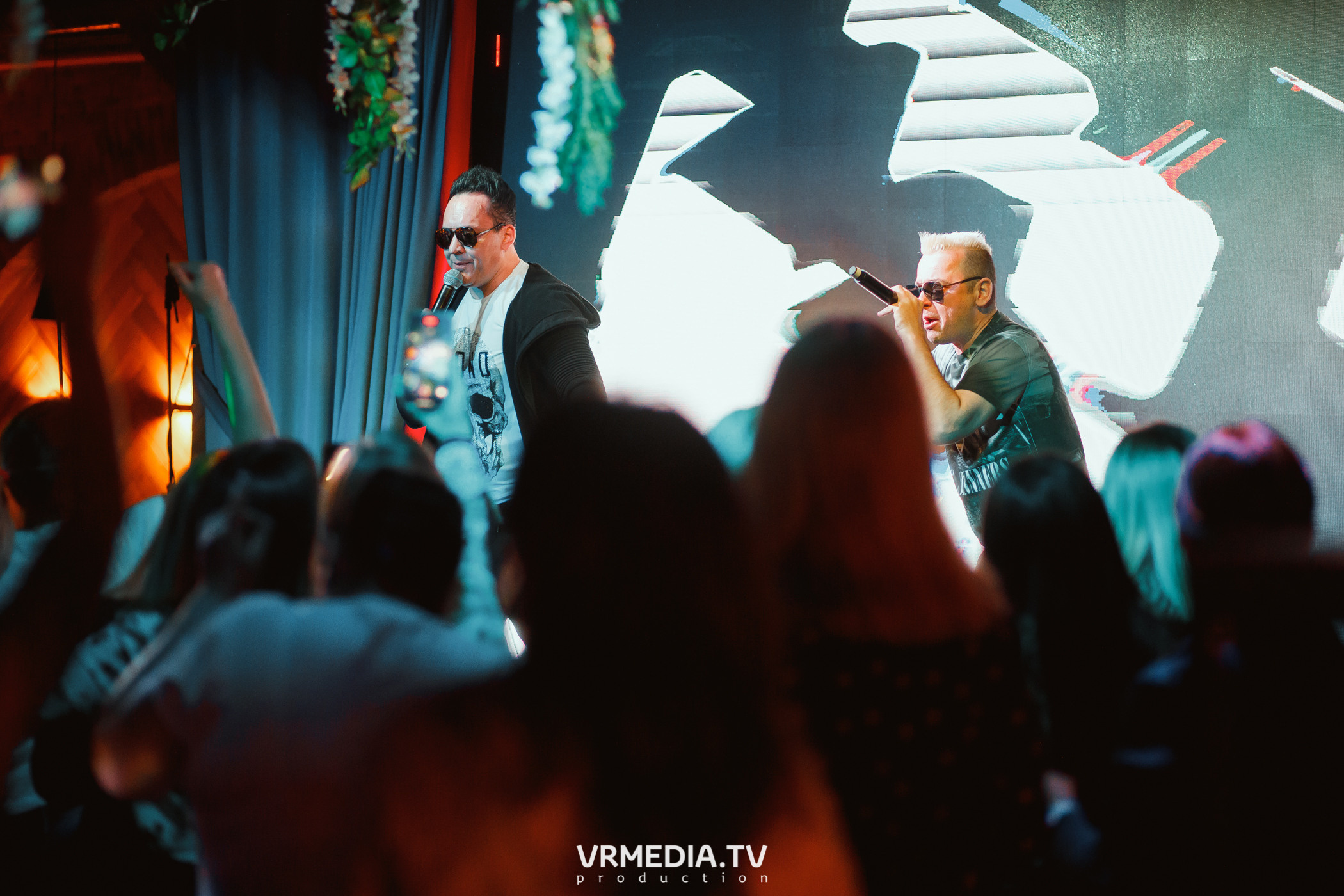 Концерт группы «Отпетые Мошенники» в гриль-баре «Жара»