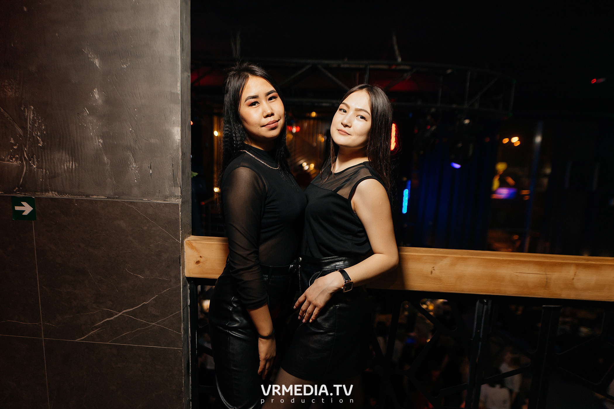 Выходные в баре «DOSKI»