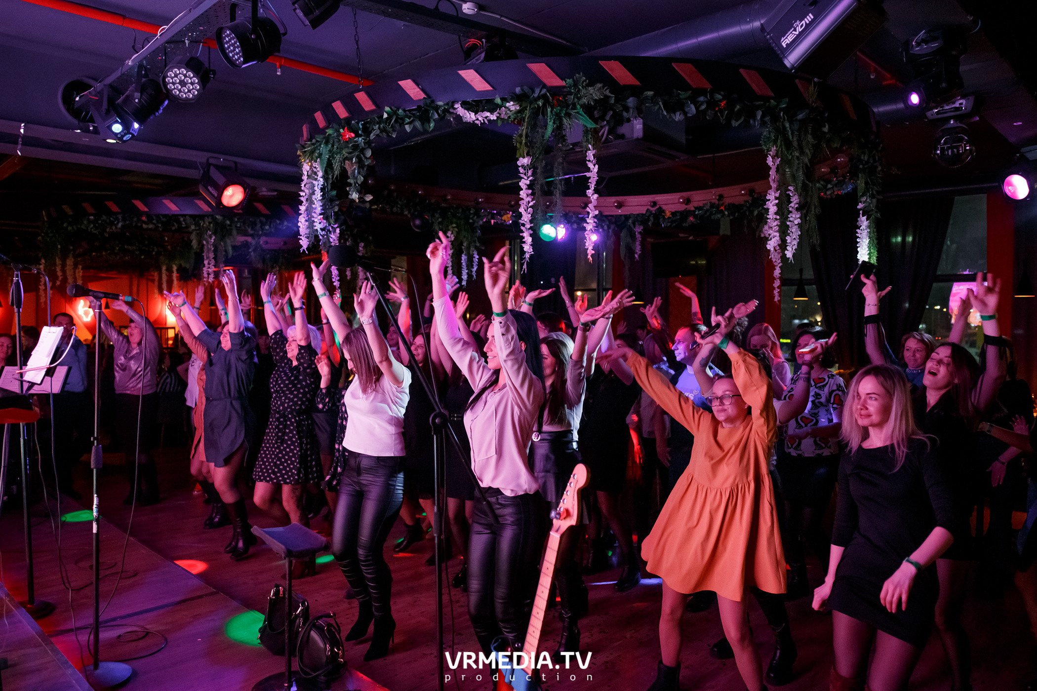 #ЖаркийЖенскийДень в гриль-баре «Жара»