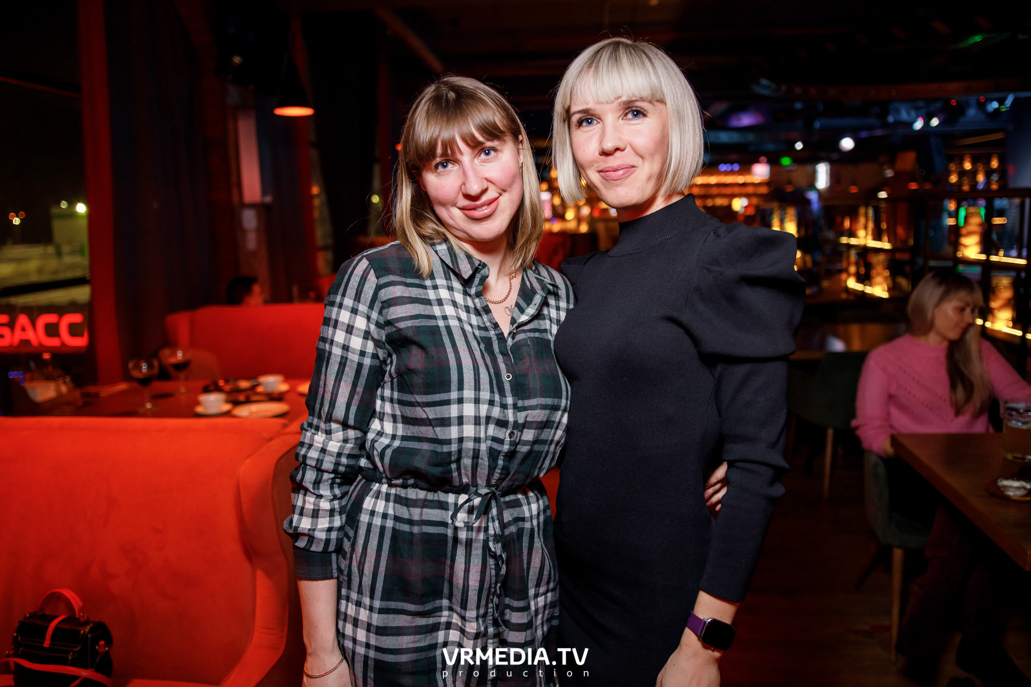 Индиго в гриль-баре «Жара»