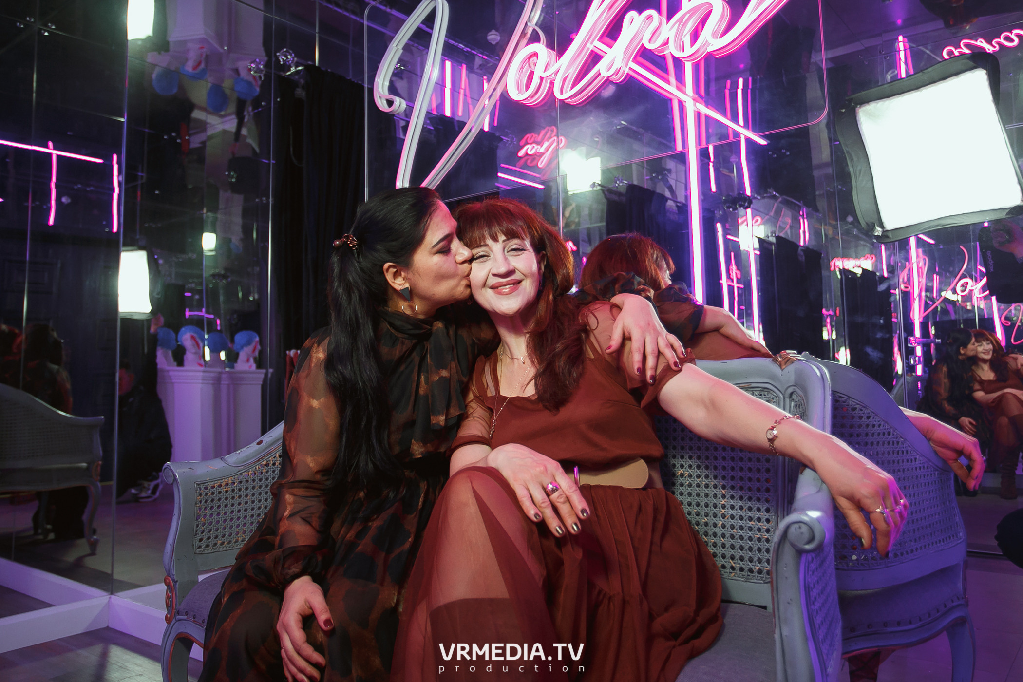 Women’s weekend в караоке «Volna»