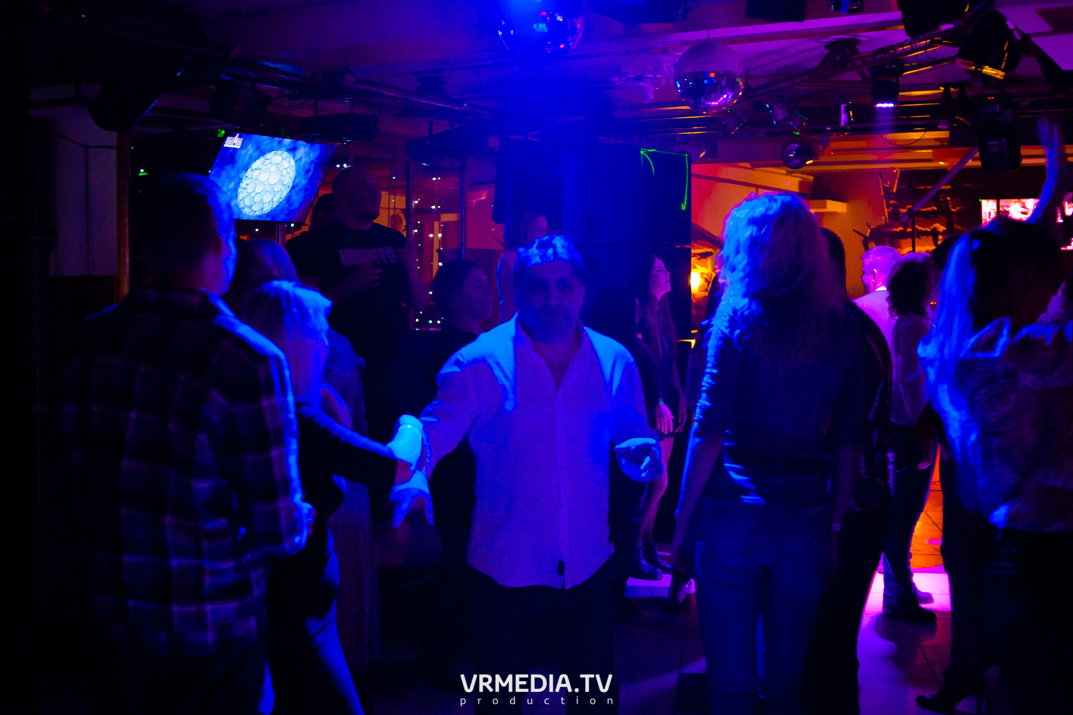 «Руки в карманах» в НК «Засада»