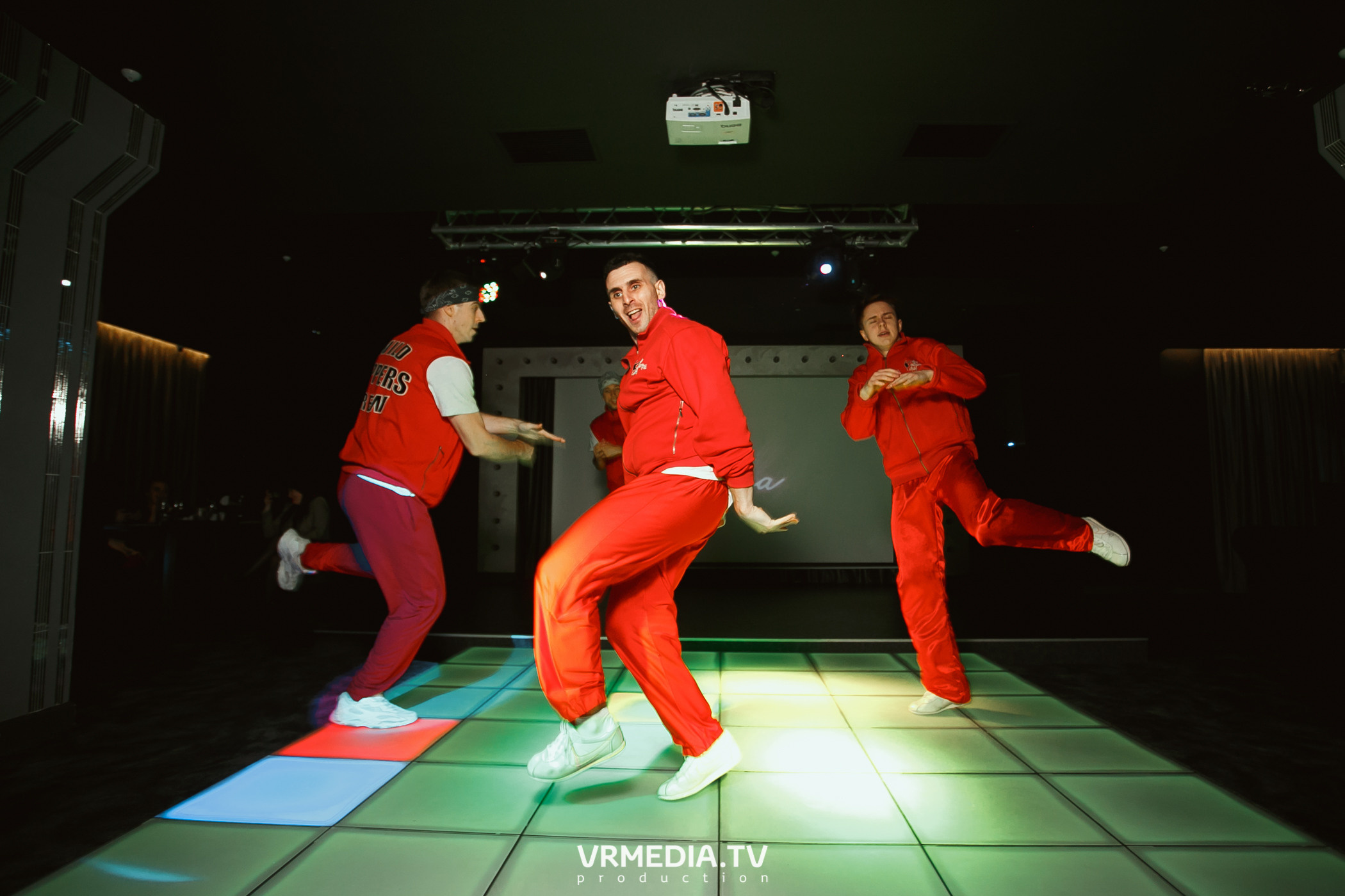 Women’s weekend в караоке «Volna»