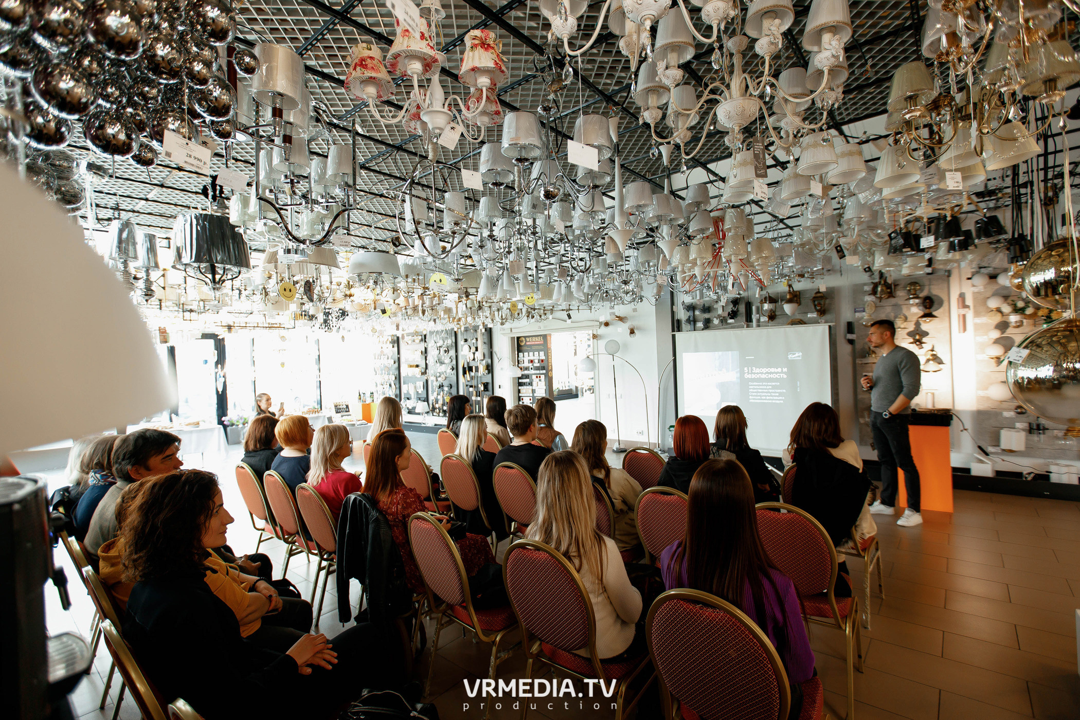 Встреча дизайнеров в салоне «Fanbeco»