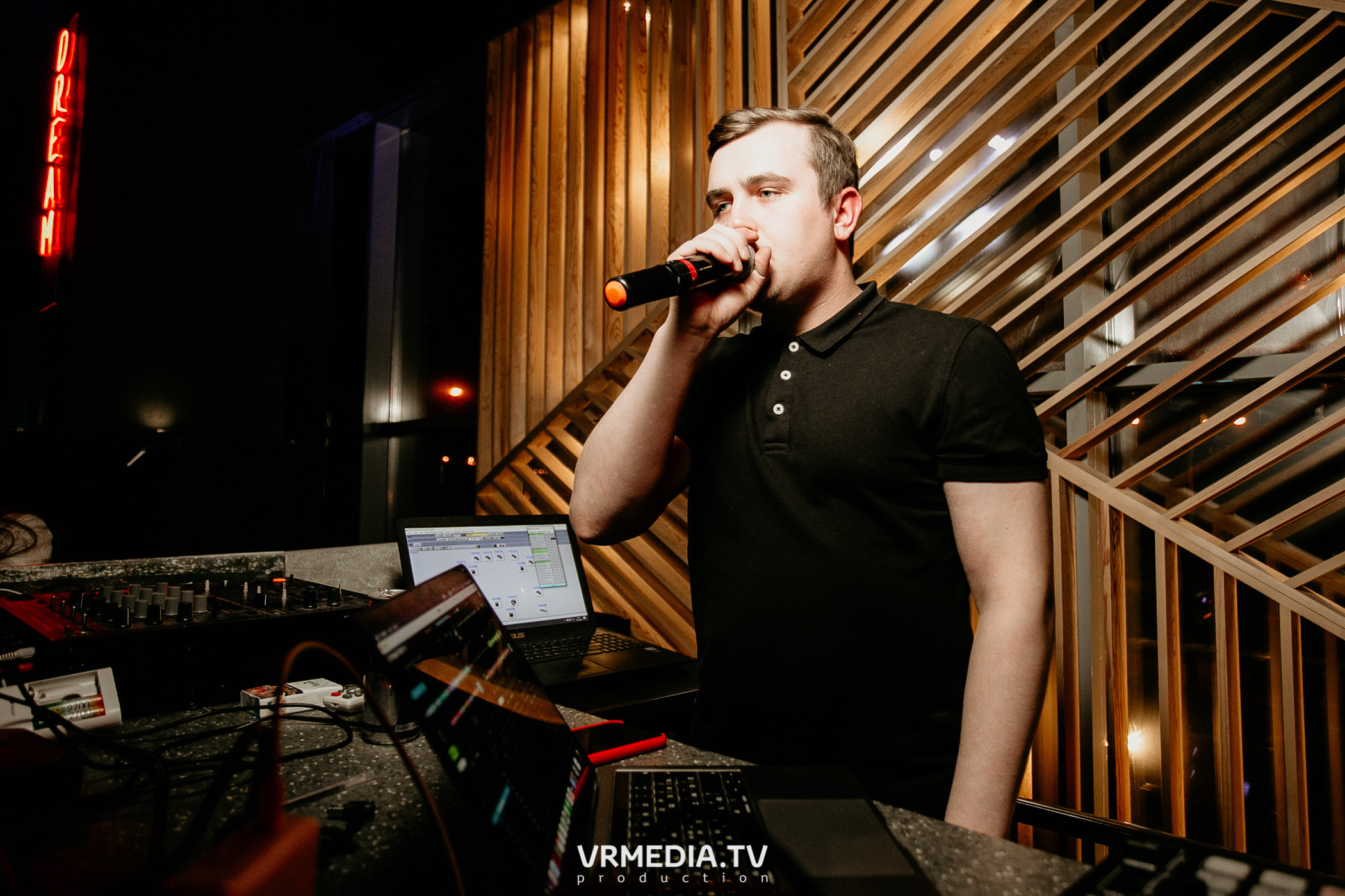 Выходные в баре «DOSKI»