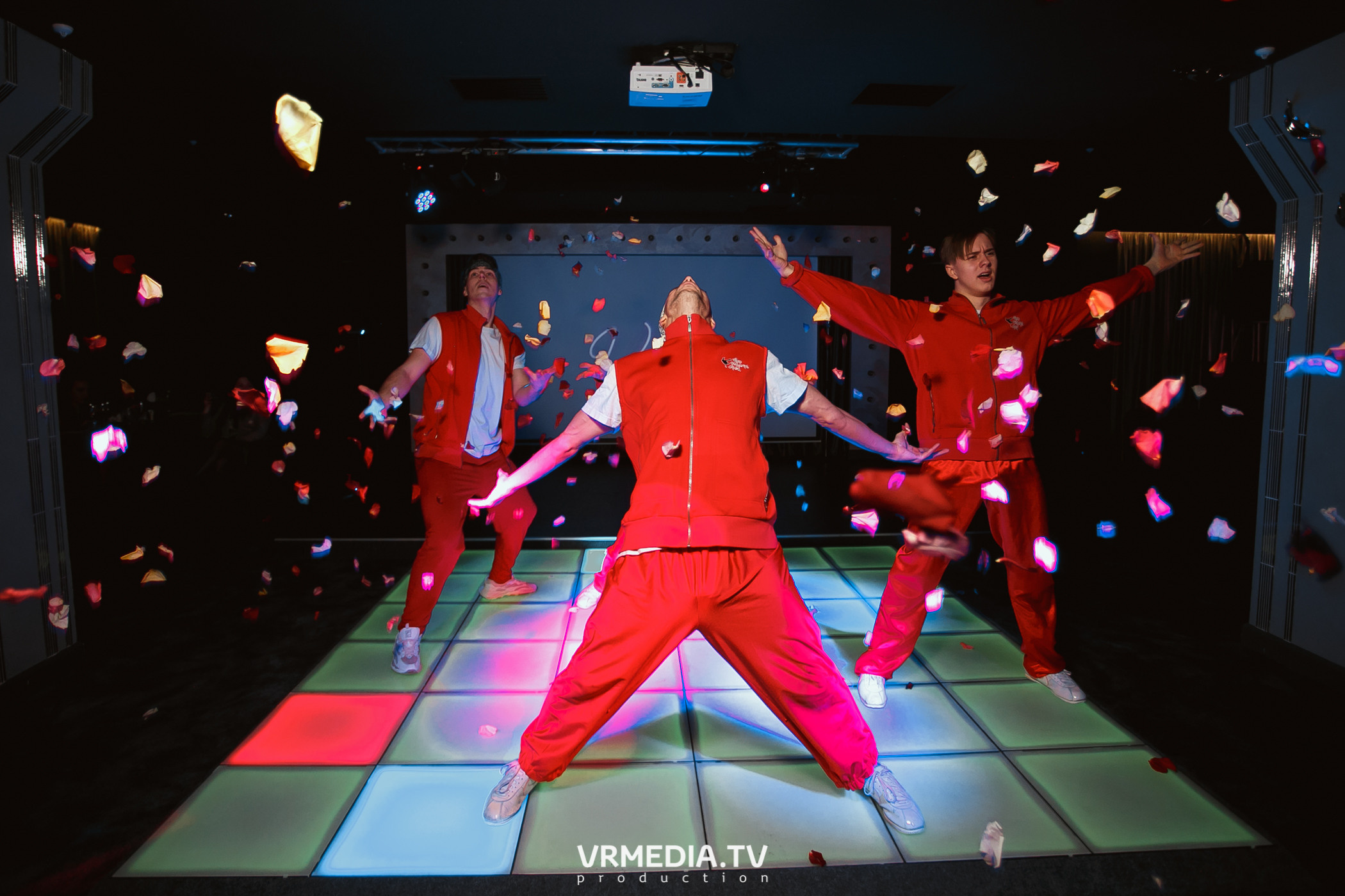 Women’s weekend в караоке «Volna»