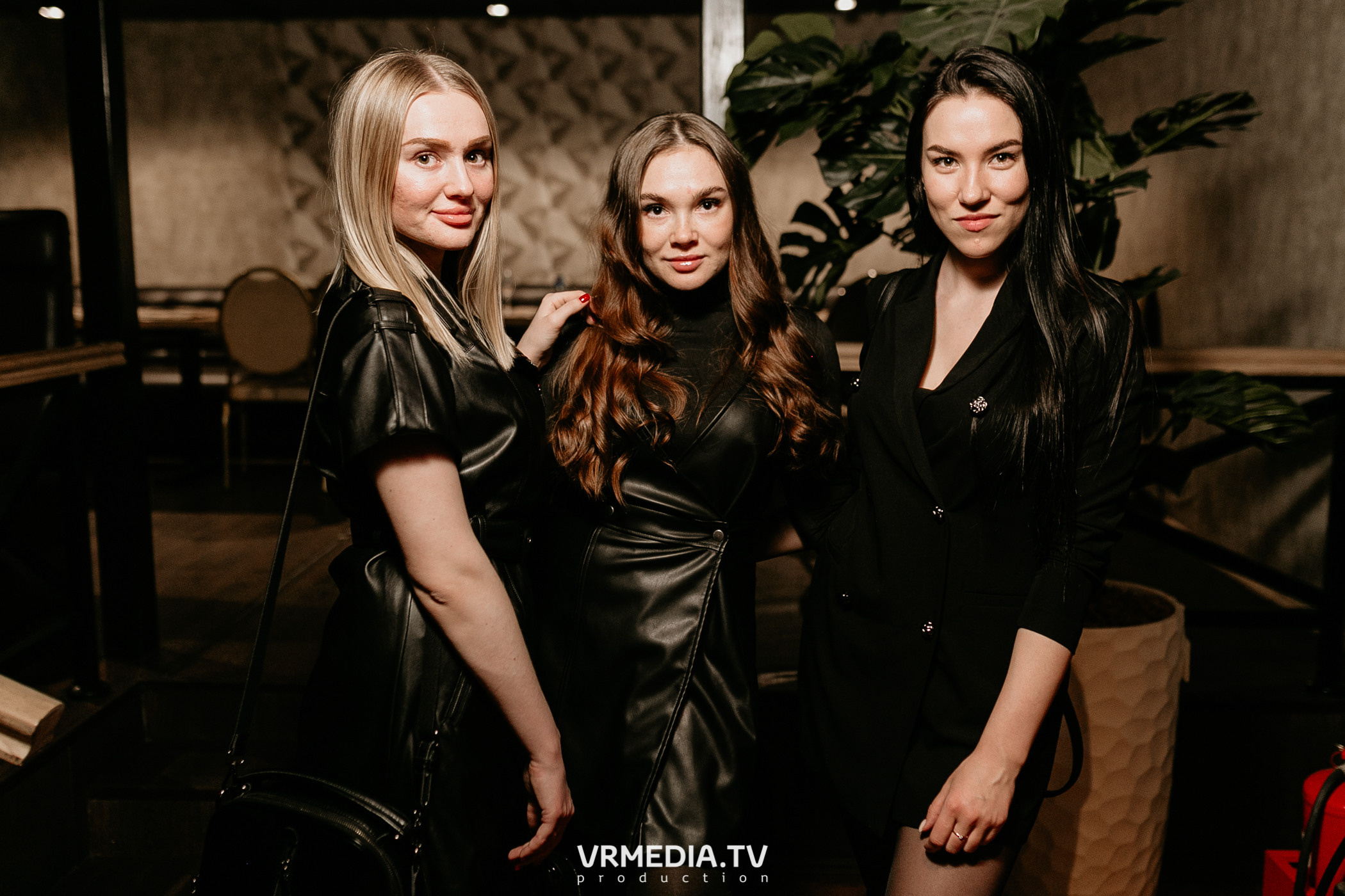 Выходные в баре «DOSKI»