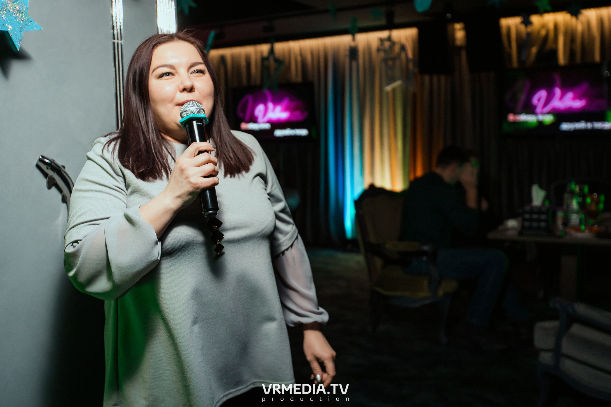 Довольно старый Новый год в караоке «Volna»