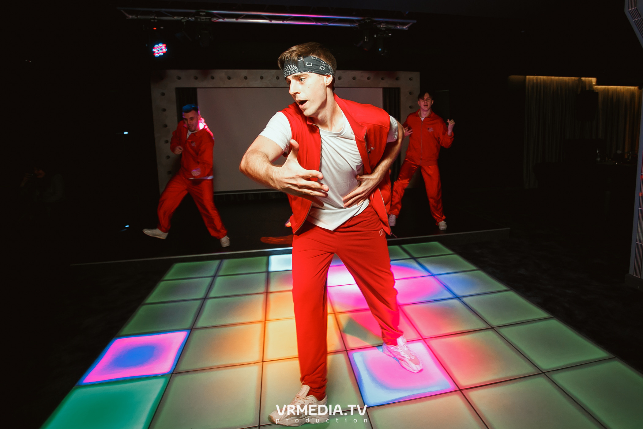 Women’s weekend в караоке «Volna»