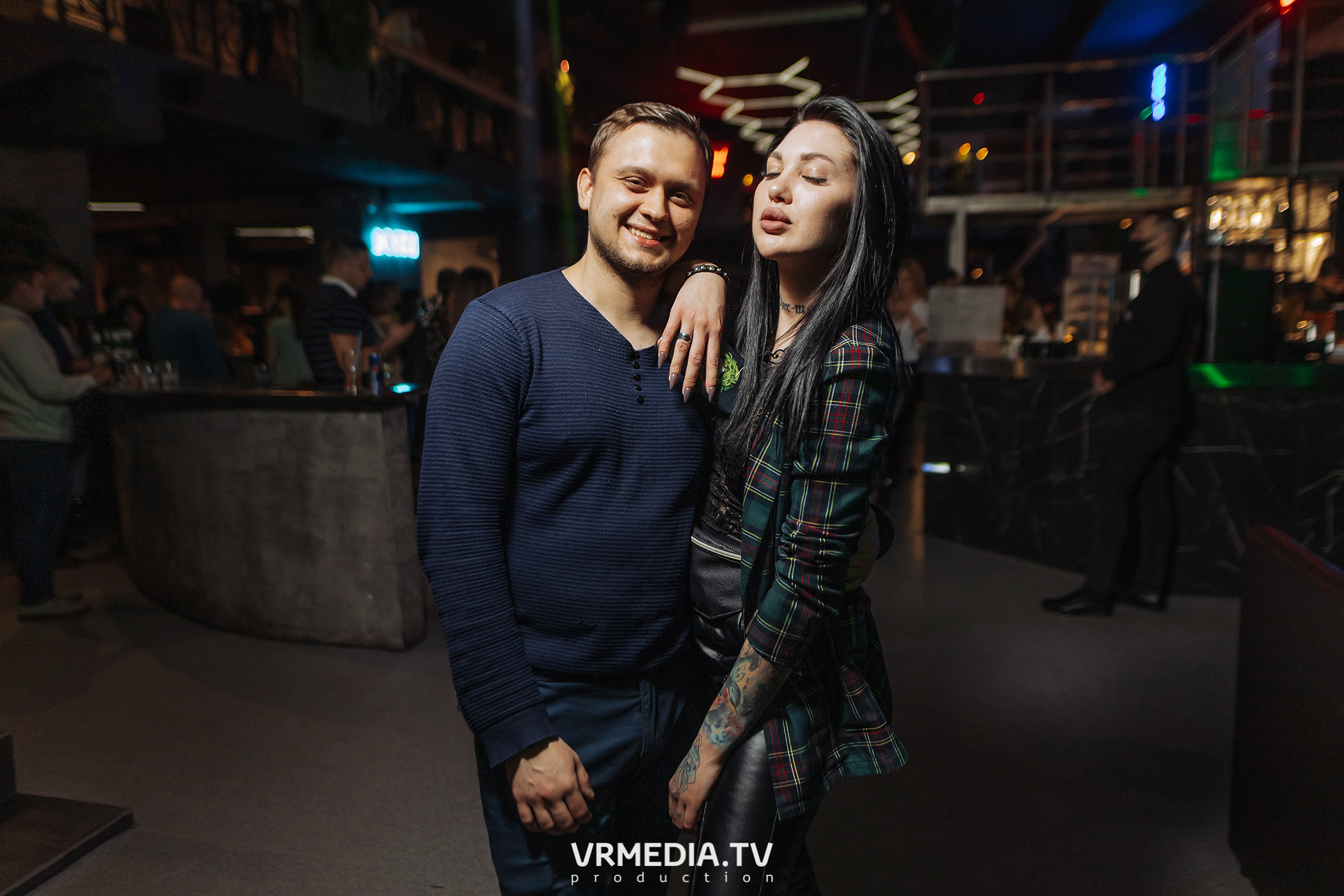 Выходные в баре «DOSKI»