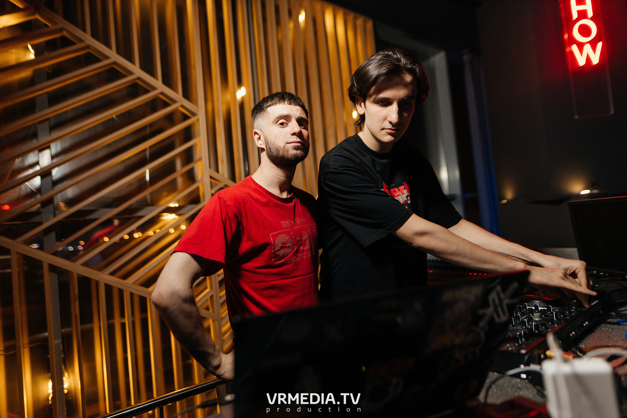 Выходные в баре «DOSKI»