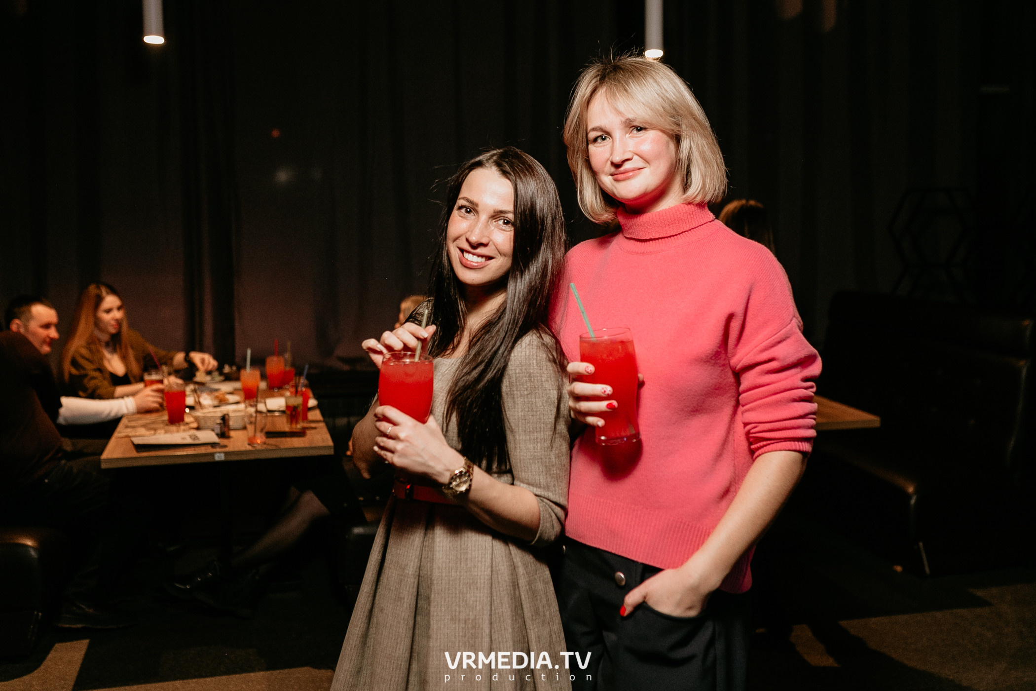 Выходные в баре «DOSKI»