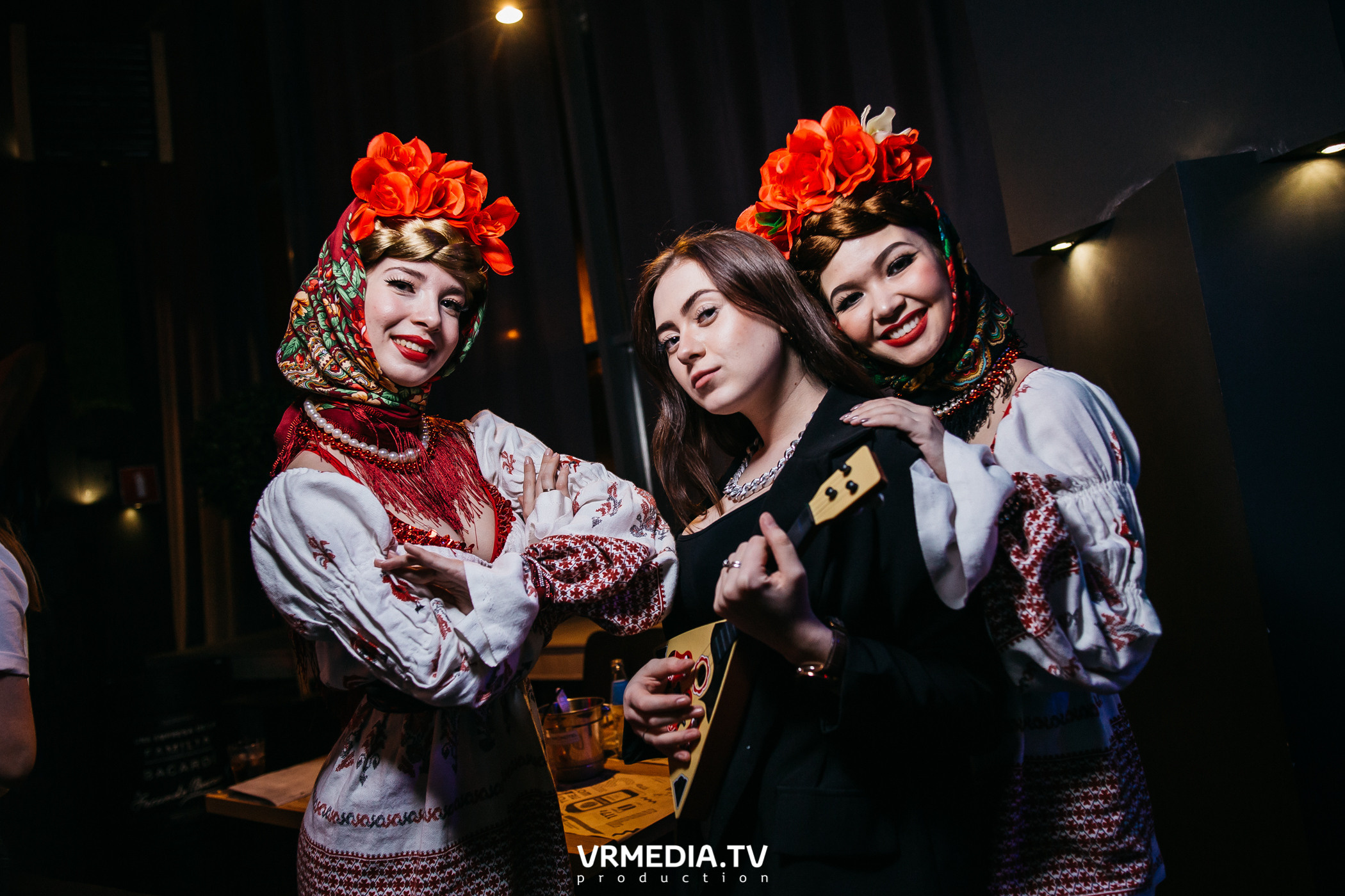 Выходные в баре «DOSKI»