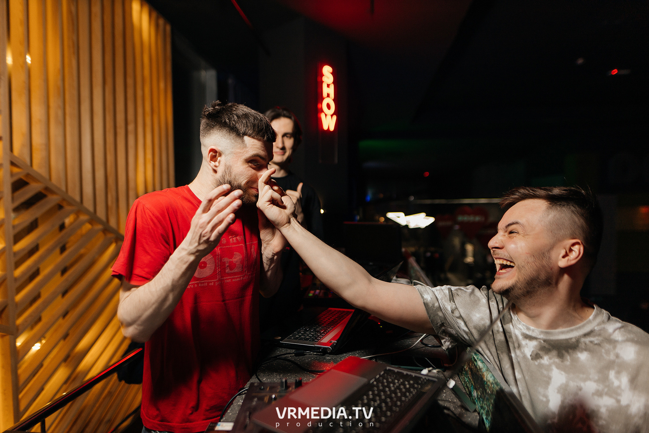 Выходные в баре «DOSKI»