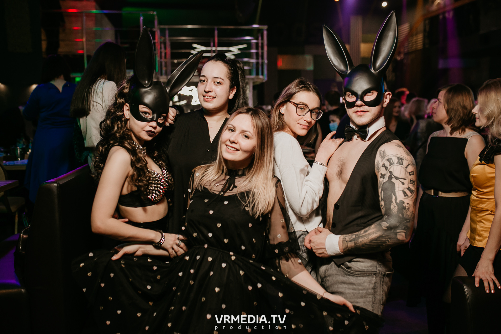 Выходные в баре «DOSKI»