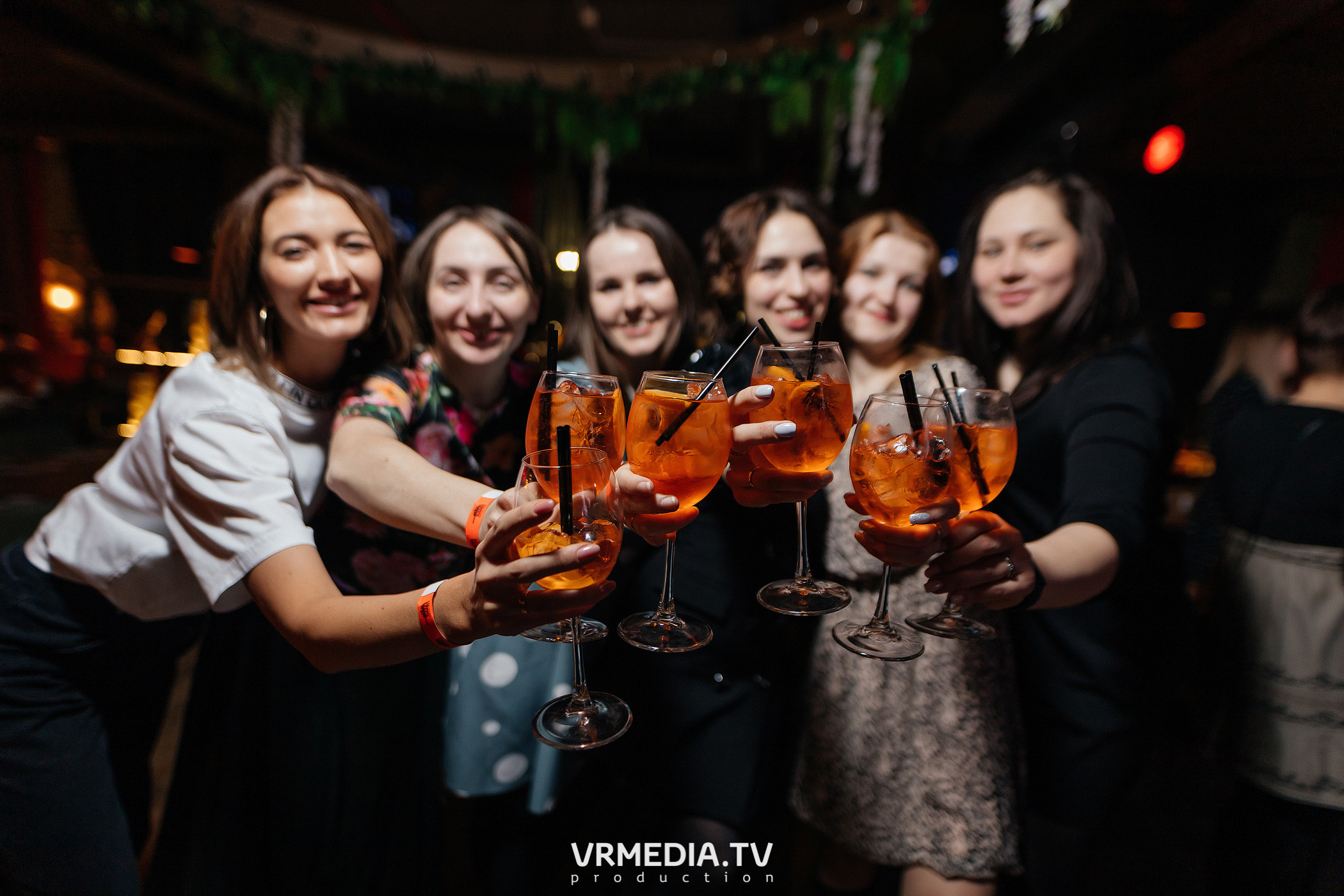 Крупным Планов в гриль-баре «Жара»